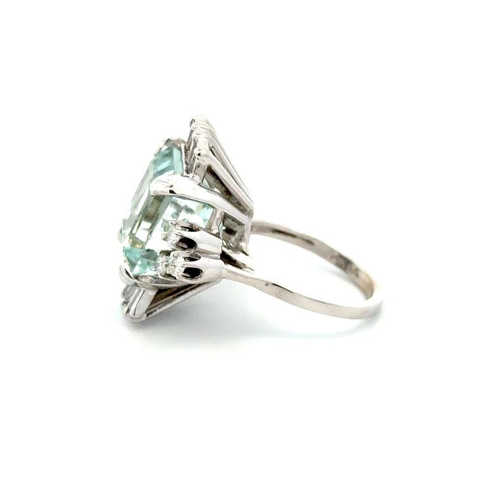 Bague d'aigue-marine 12 carats et diamant en or, The Modernitys Pour femmes en vente