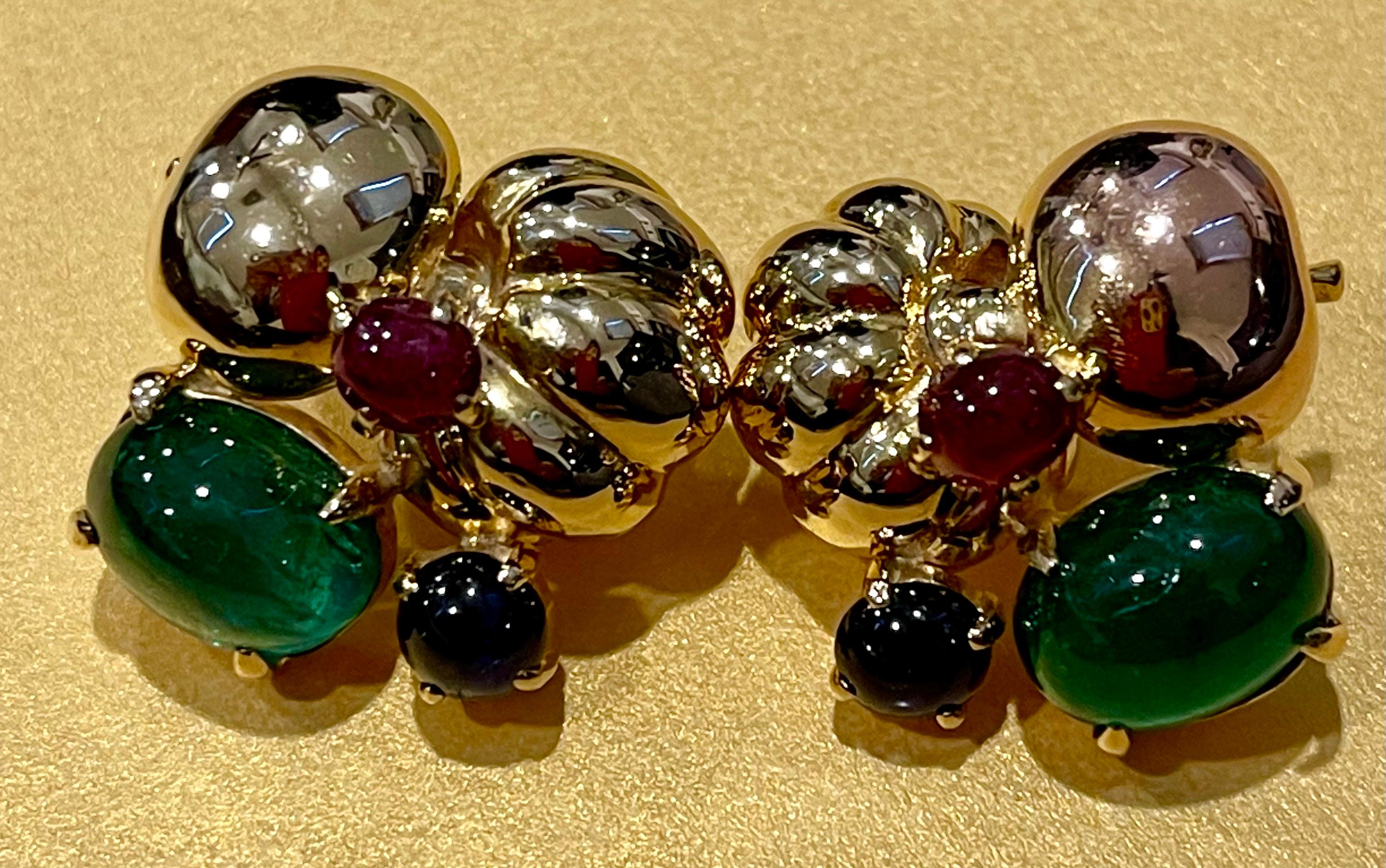 12 Carat Cabochon Emerald Diamond Clip Earrings 14 Karat Yellow Gold, Estate For Sale 4