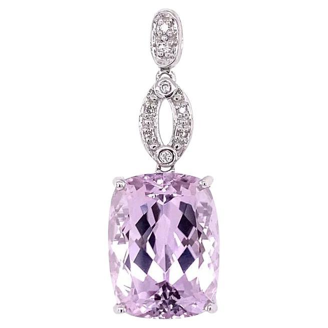 12 Carat Cushion Kunzite and Diamond Gold Pendant Necklace For Sale