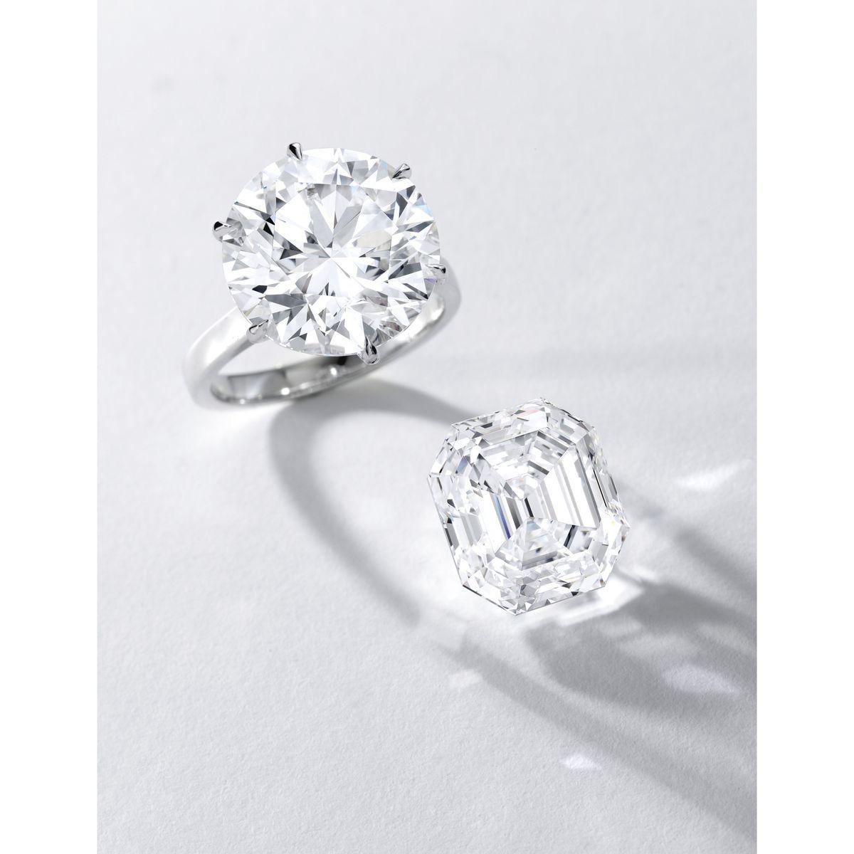 12-Karat D VVS2 Diamantring  GIA zertifiziert  Ein majestätisches Statement (Empire) im Angebot