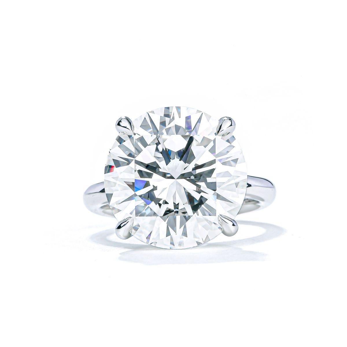 12-Karat D VVS2 Diamantring  GIA zertifiziert  Ein majestätisches Statement (Rundschliff) im Angebot