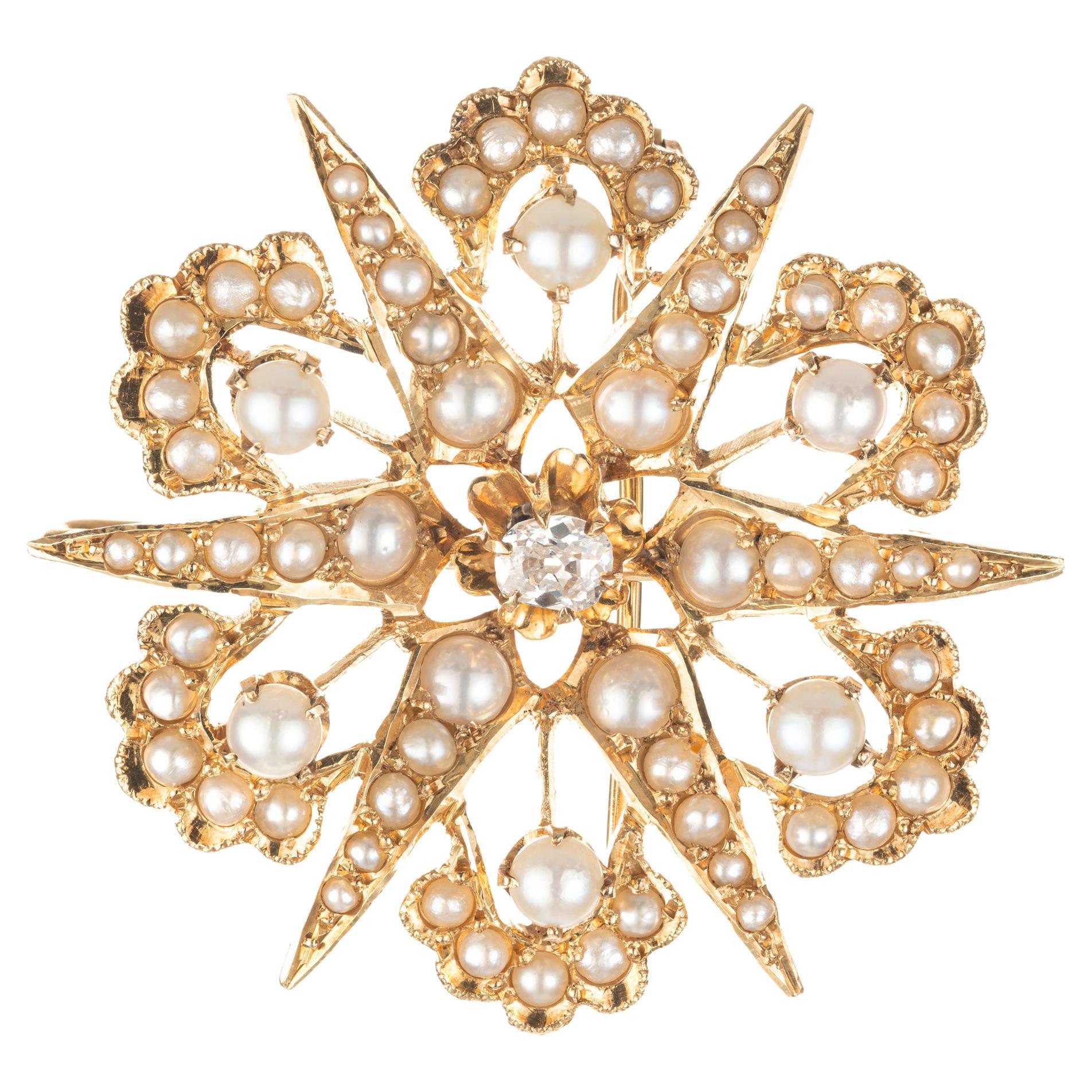 Pendentif broche étoile en or rose avec diamants de 0,12 carat et perle en vente