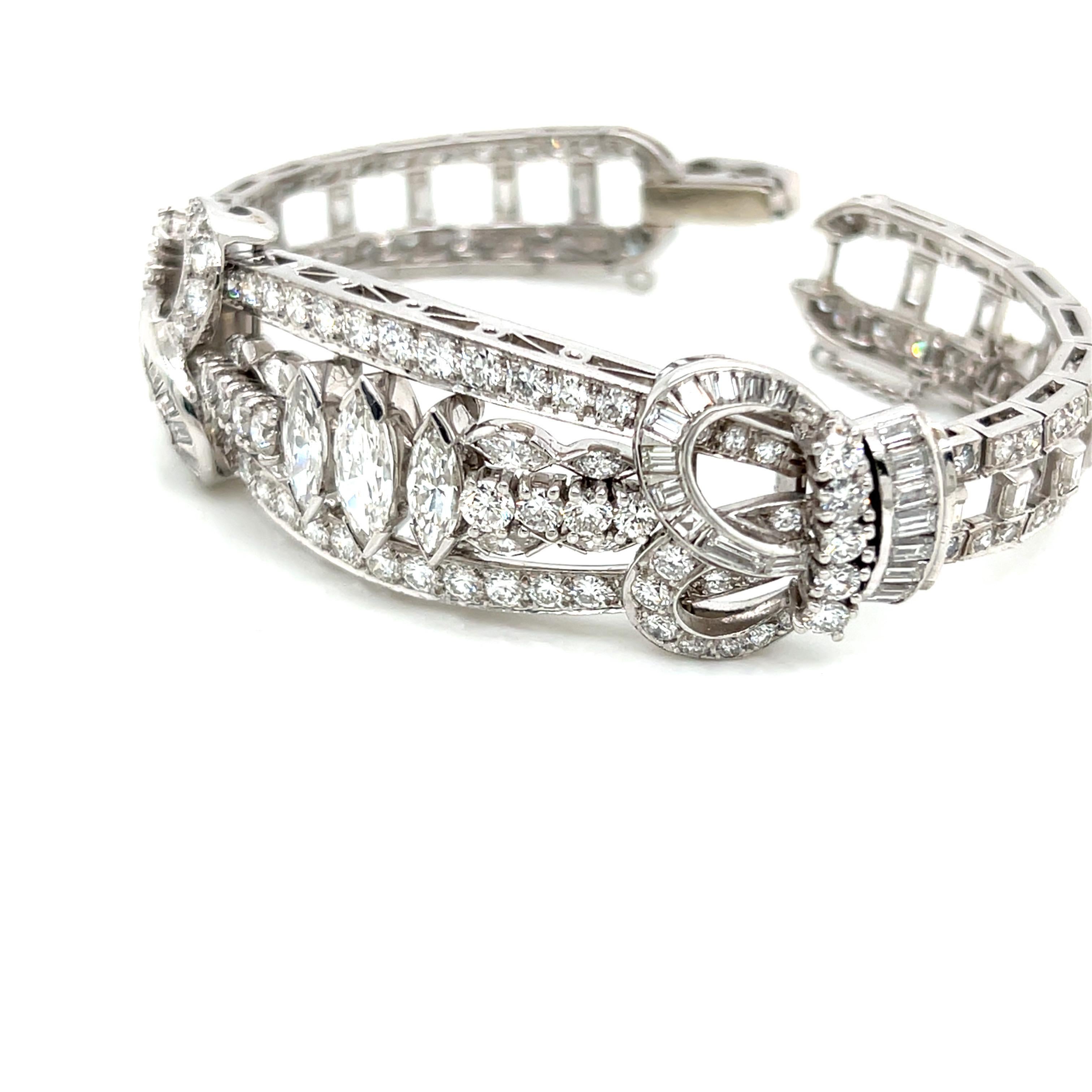 12 Carat Diamond Round Marquise Baguette 18 Karat Gold Vintage Classic Bracelet For Sale 2