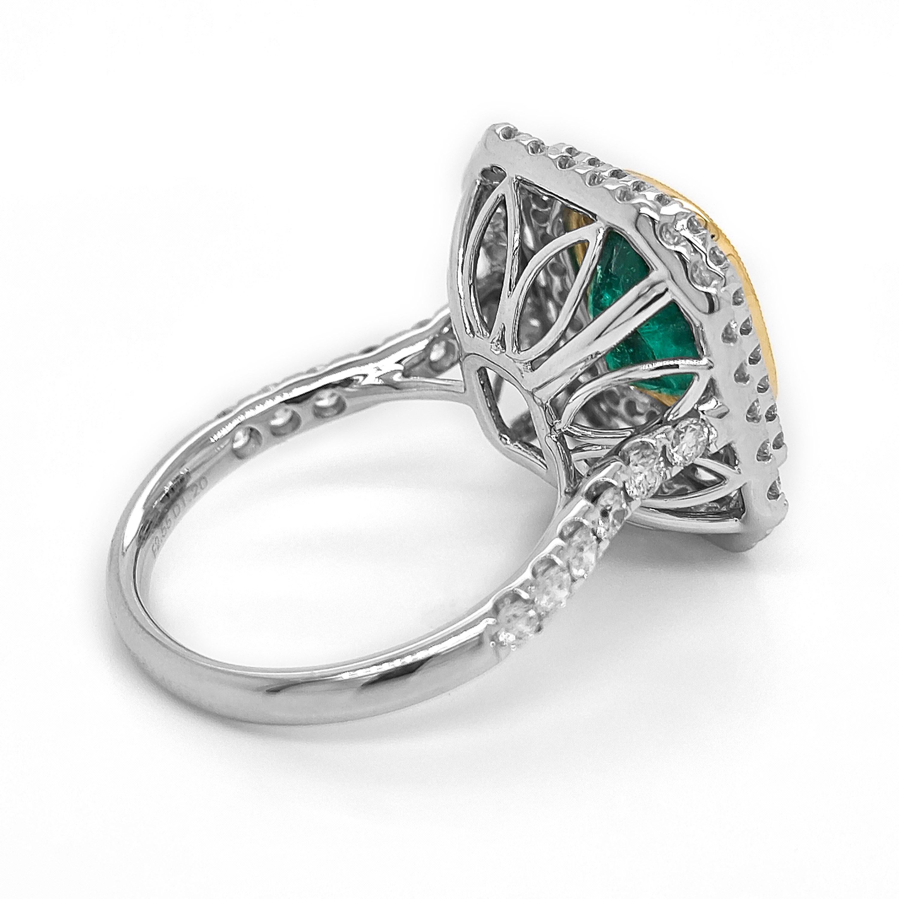1 Emerald Gemstone: 2.55 Carats
28 White Round Diamonds: 0.48 Carats
42 White Round Diamonds: 0.72 Carats
Metal: 18K White Gold, 7.70 Grams
