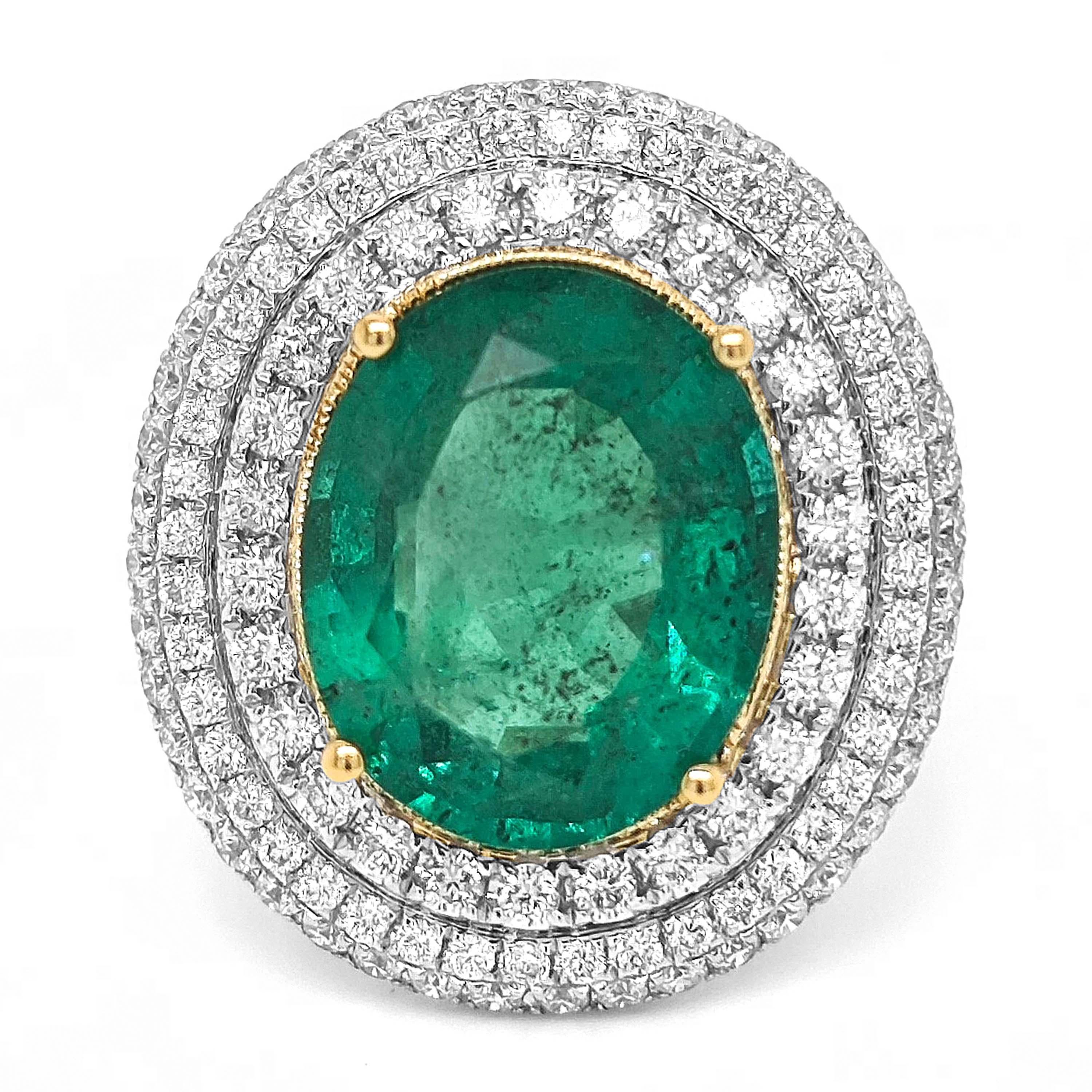 1 Emerald Gemstone: 6.59 Carats
44 White Round Diamonds: 0.28 Carats
78 White Round Diamonds: 1.17 Carats
Metal: 18K White Gold, 8.50 Grams
