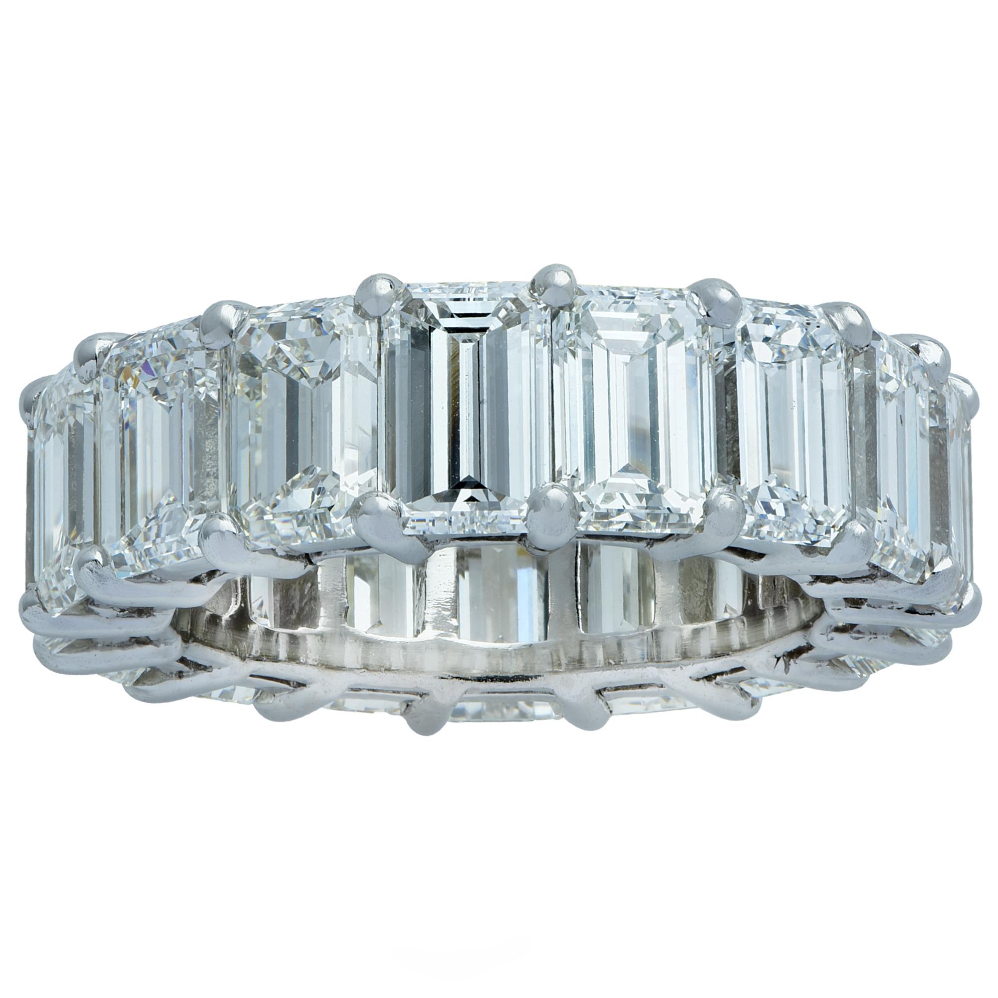 emerald cut infinity band