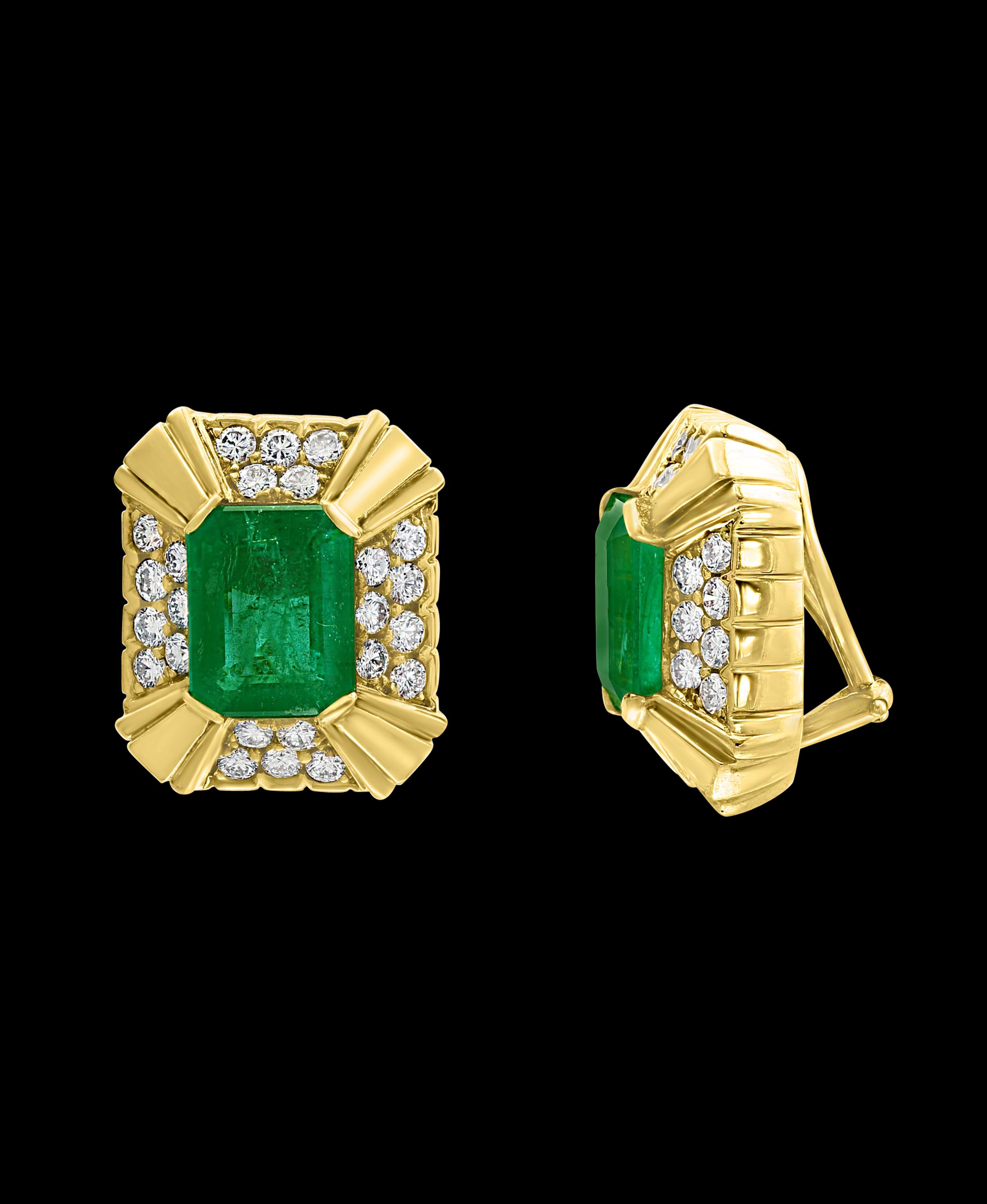 12 Carat Emerald Cut Emerald Diamond Clip Earrings 18 Karat Yellow Gold, Estate In Excellent Condition In New York, NY