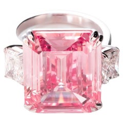 12 Karat Ausgefallener intensiver rosa Diamant-Cocktailring mit Smaragdschliff GIA