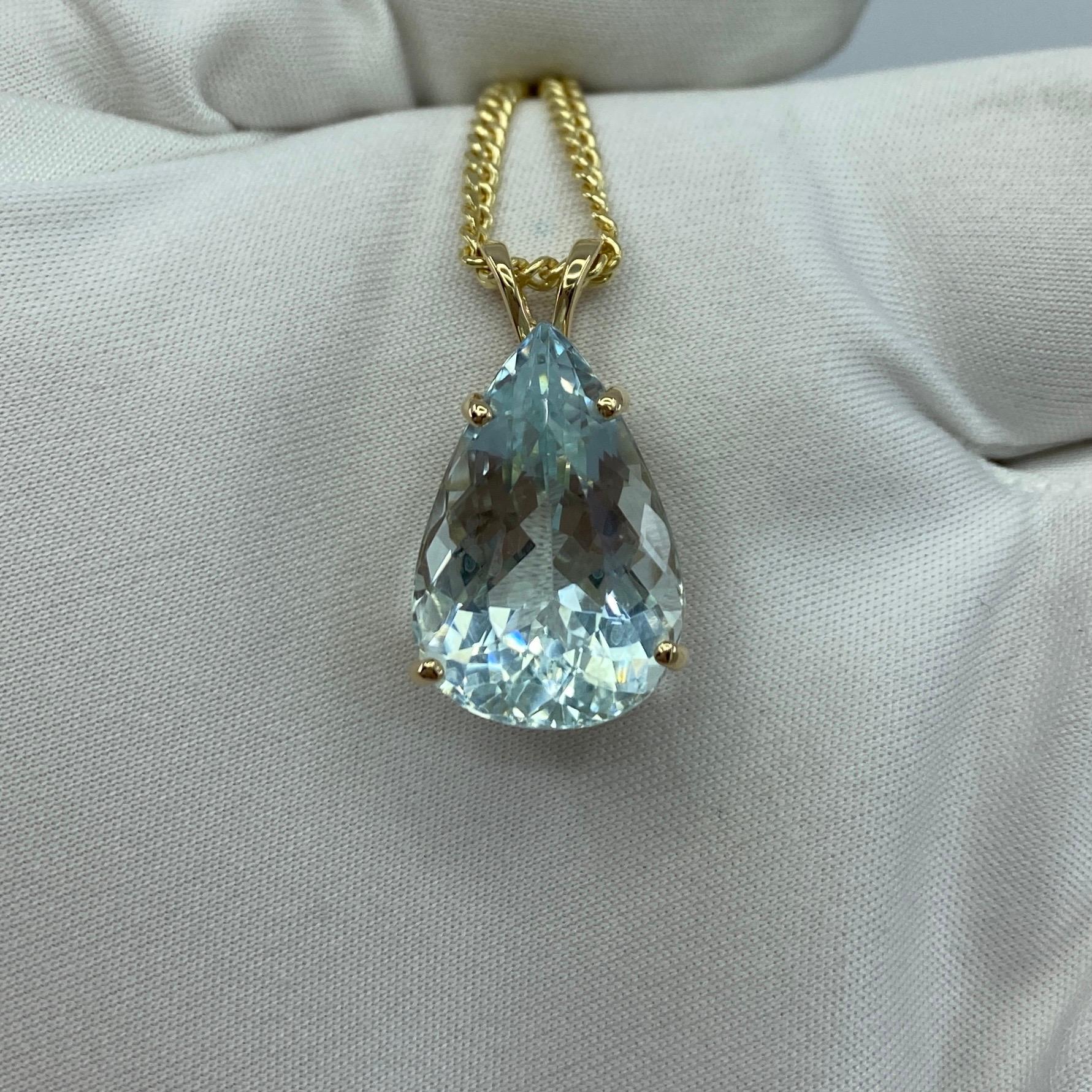Pear Cut 12 Carat Fine Blue Aquamarine Pear Teardrop Cut Yellow Gold Pendant Necklace