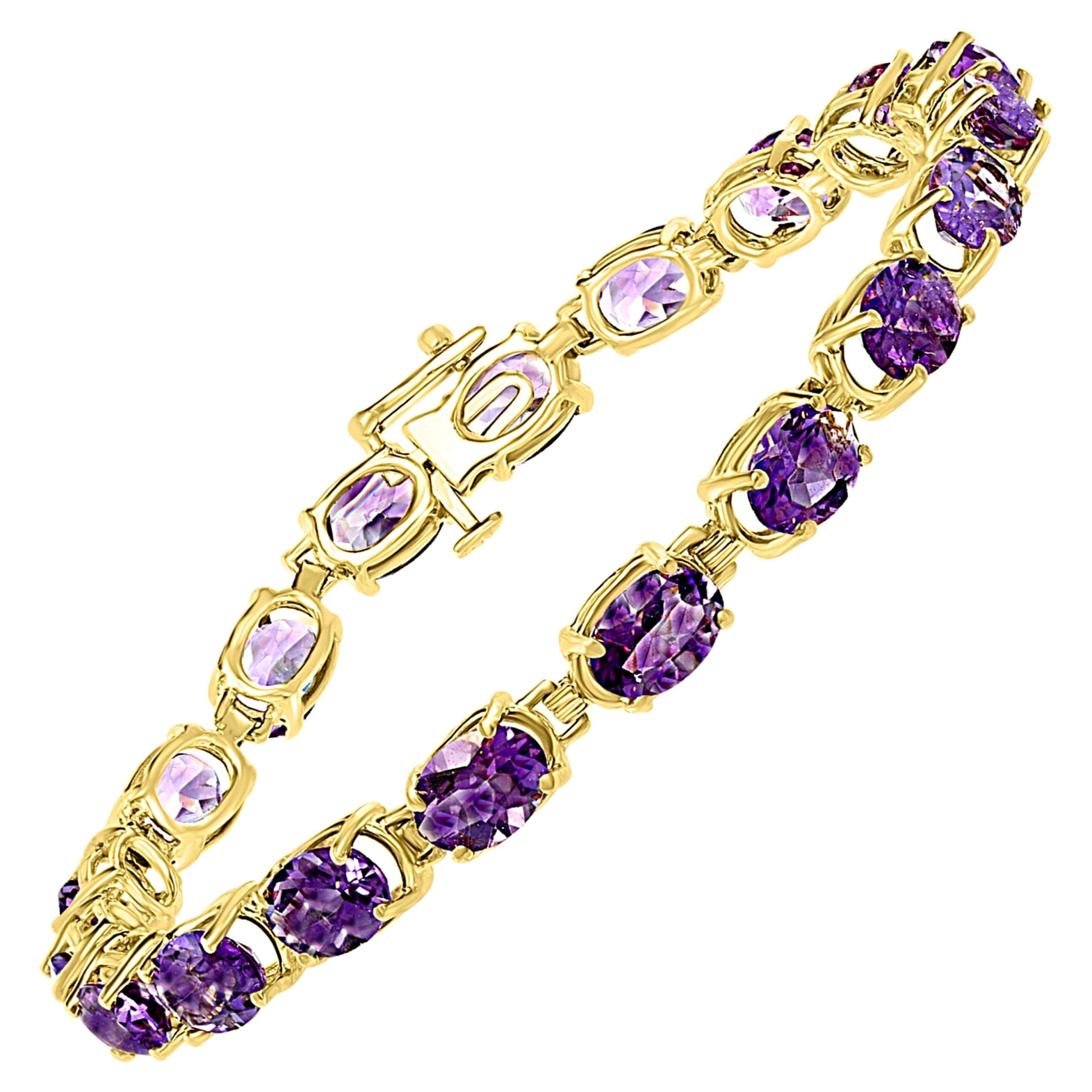 12 Carat Genuine Natural Amethyst Tennis Bracelet 14 Karat Yellow Gold For Sale