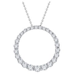 1.2 Carat Graduated Round Diamond Circle Frame Pendant in 14k White Gold ref1069