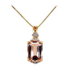 12 Carat Morganite and Diamond Link Chain Gold Pendant Necklace