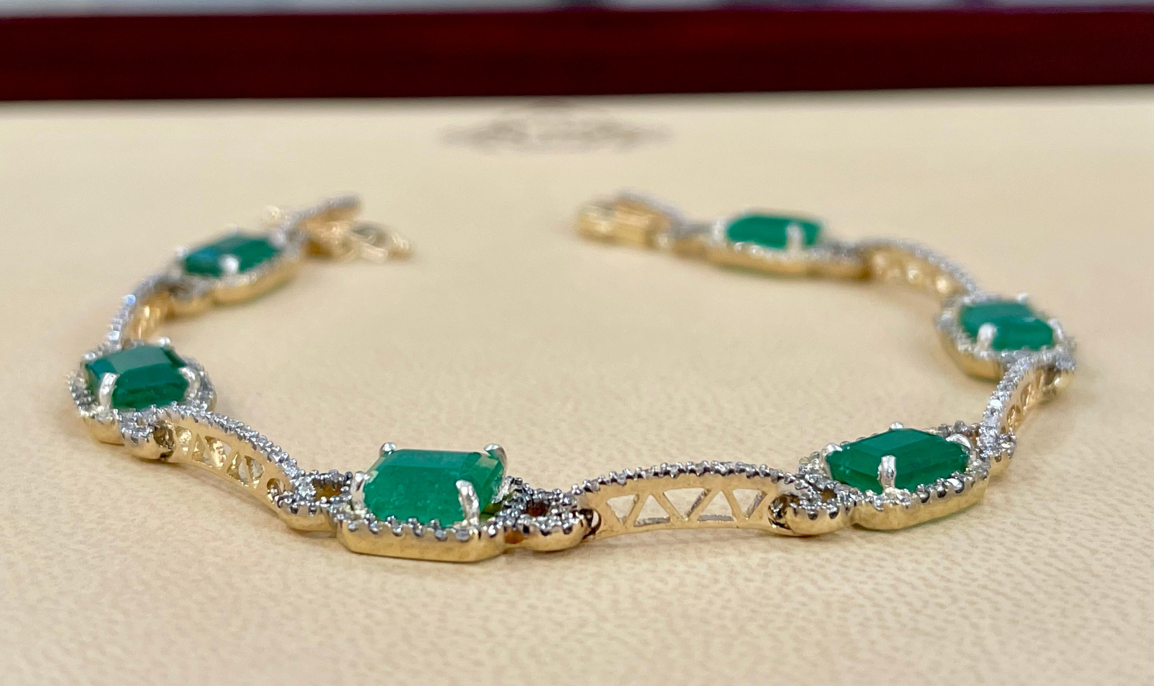  Approximately 12 Carat Natural Brazil Emerald & 2.5 Ct Diamond Tennis Bracelet 14 Karat Gold,   Yellow Gold
 This exceptionally affordable Tennis  bracelet has 6  stones of emerald cut   Emeralds  . Each Emerald is separated by a diamond studded