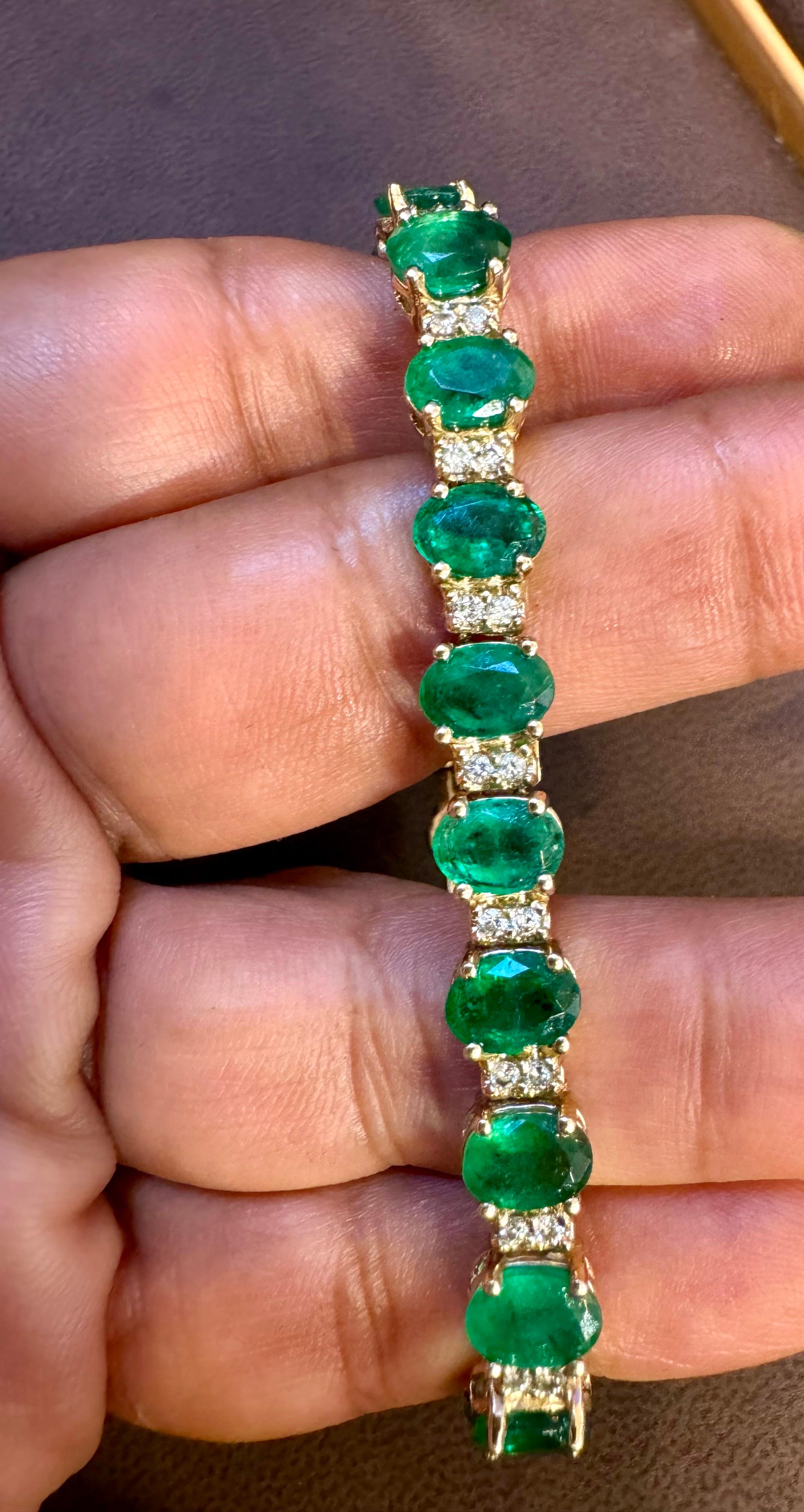 Bracelet tennis en or jaune 14 carats, émeraude naturelle de 12 carats et diamants de 1 carat en vente 5
