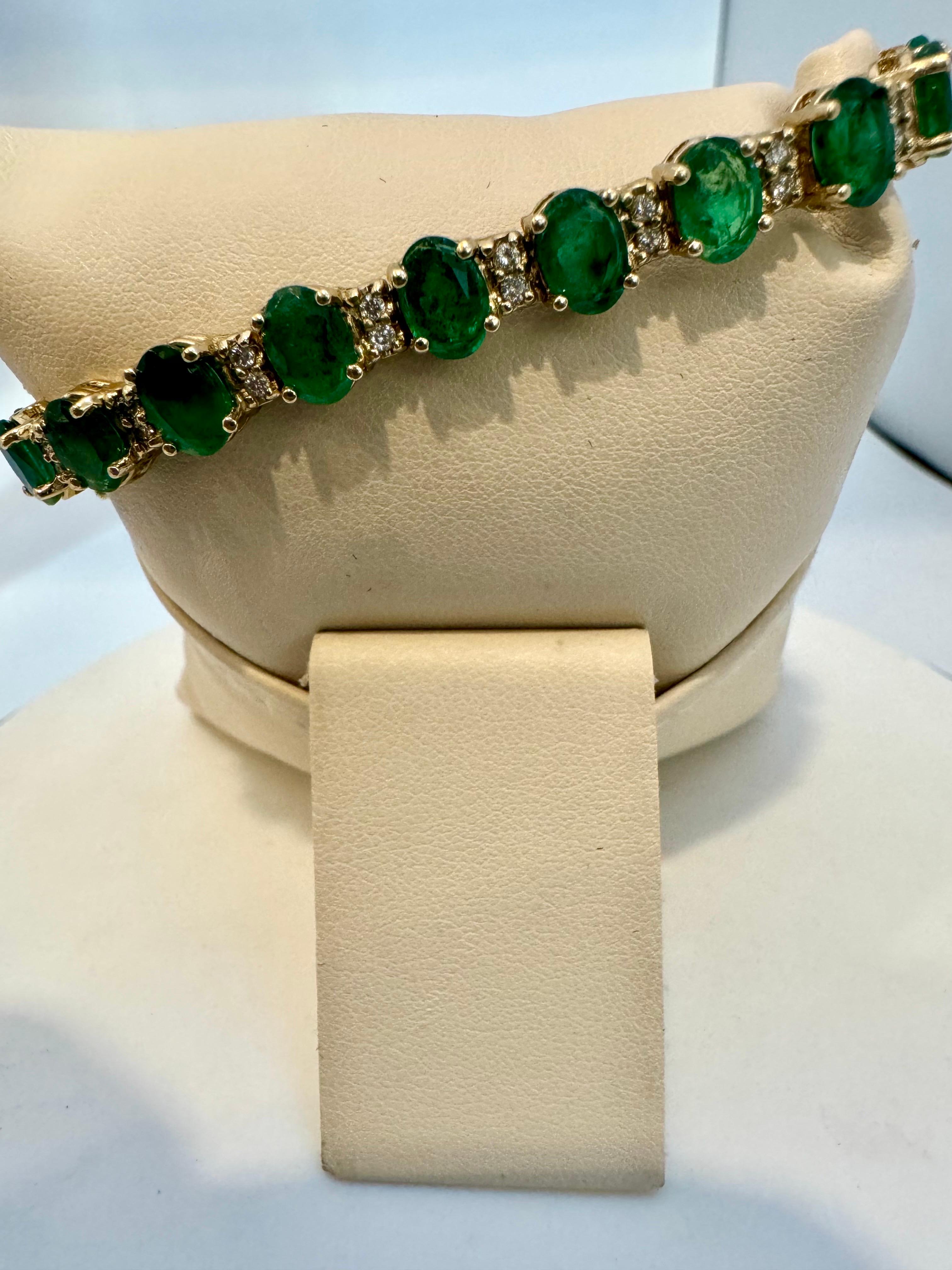 Bracelet tennis en or jaune 14 carats, émeraude naturelle de 12 carats et diamants de 1 carat en vente 8