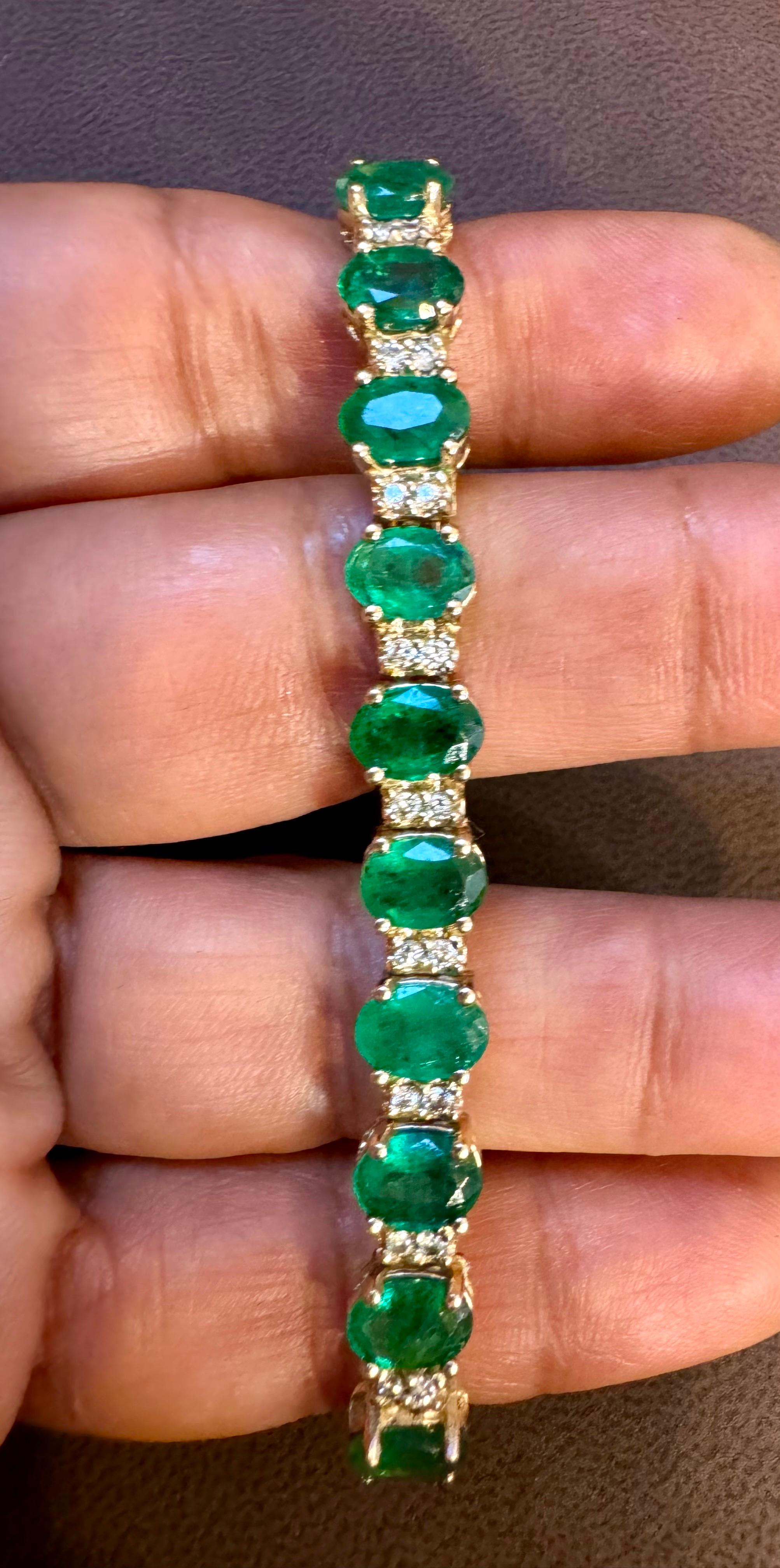 Bracelet tennis en or jaune 14 carats, émeraude naturelle de 12 carats et diamants de 1 carat en vente 9