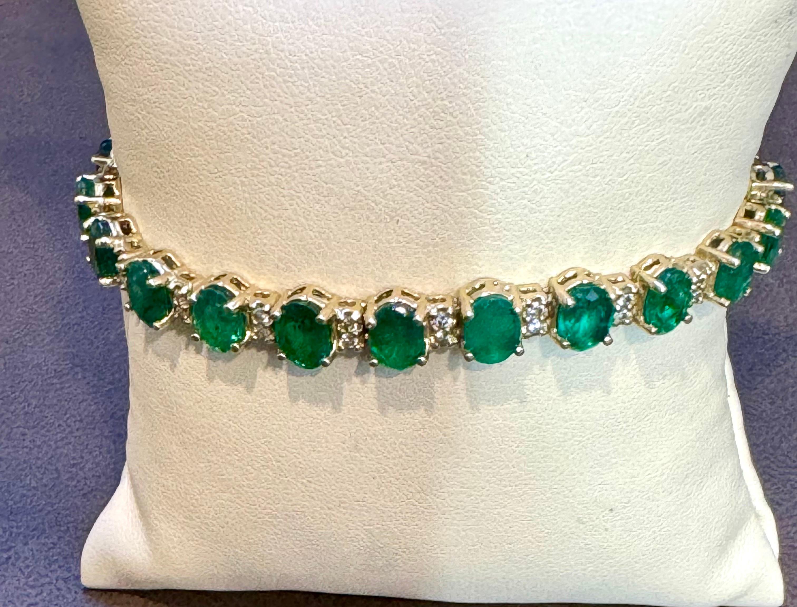 Bracelet tennis en or jaune 14 carats, émeraude naturelle de 12 carats et diamants de 1 carat en vente 10