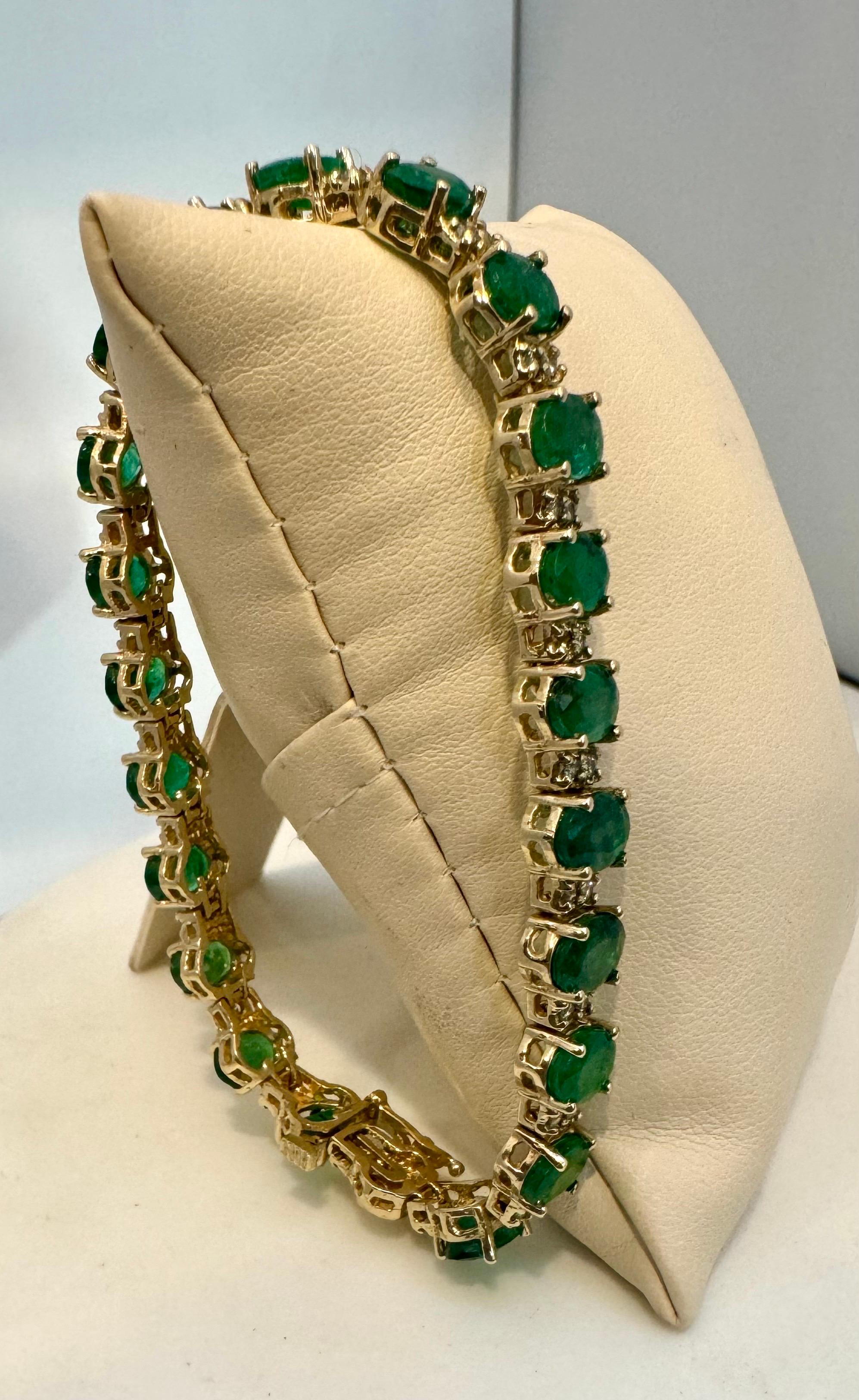 Bracelet tennis en or jaune 14 carats, émeraude naturelle de 12 carats et diamants de 1 carat en vente 13