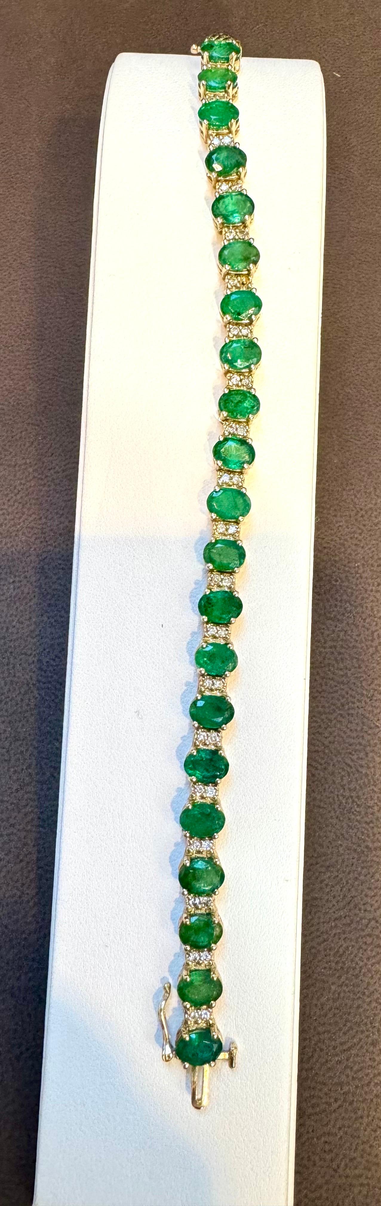 Bracelet tennis en or jaune 14 carats, émeraude naturelle de 12 carats et diamants de 1 carat en vente 15