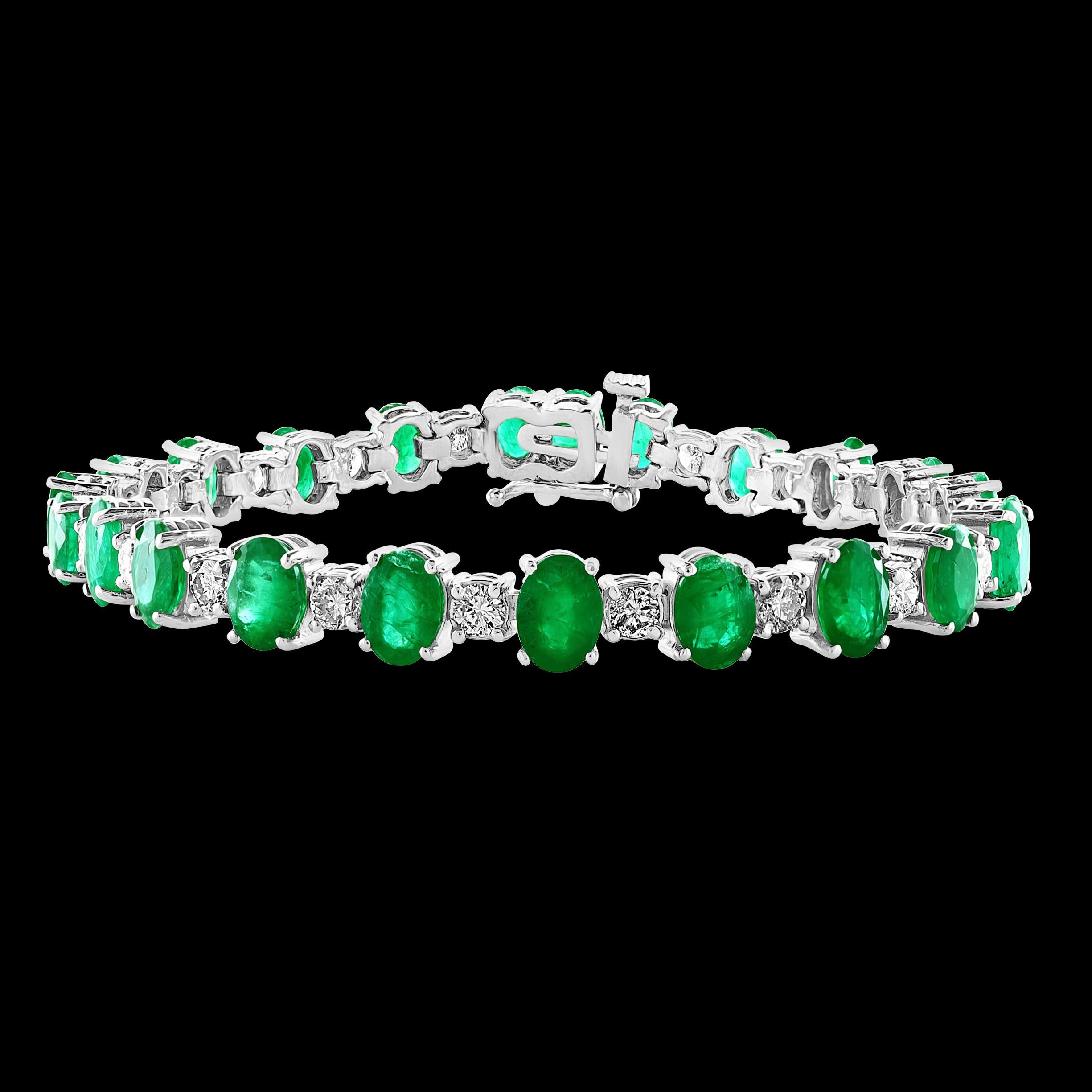12 Carat Natural Emerald & Diamond Cocktail Tennis Bracelet 14 Karat White gold For Sale 6