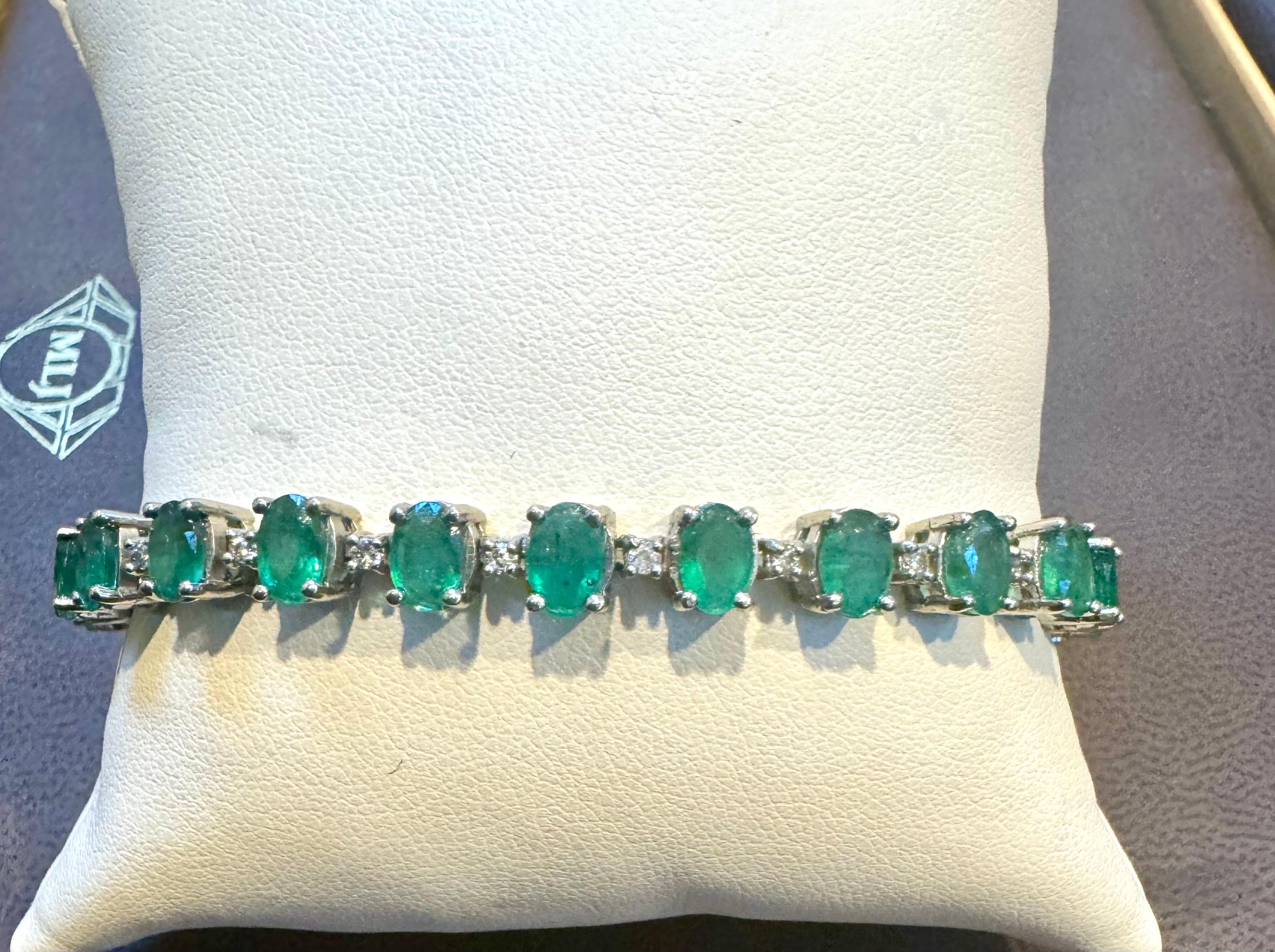 12 Carat Natural Emerald & Diamond Cocktail Tennis Bracelet 14 Karat White gold For Sale 8