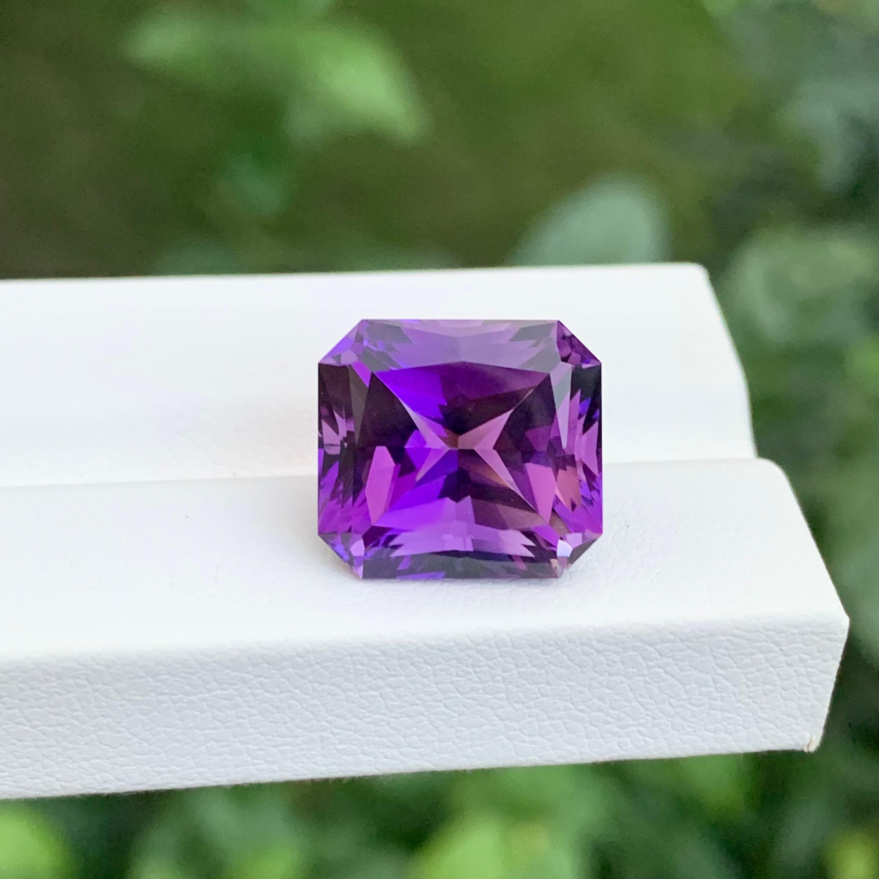 Emerald Cut 12 Carat Natural Loose Deep Purple Amethyst Emerald Shape Gemstone For Sale