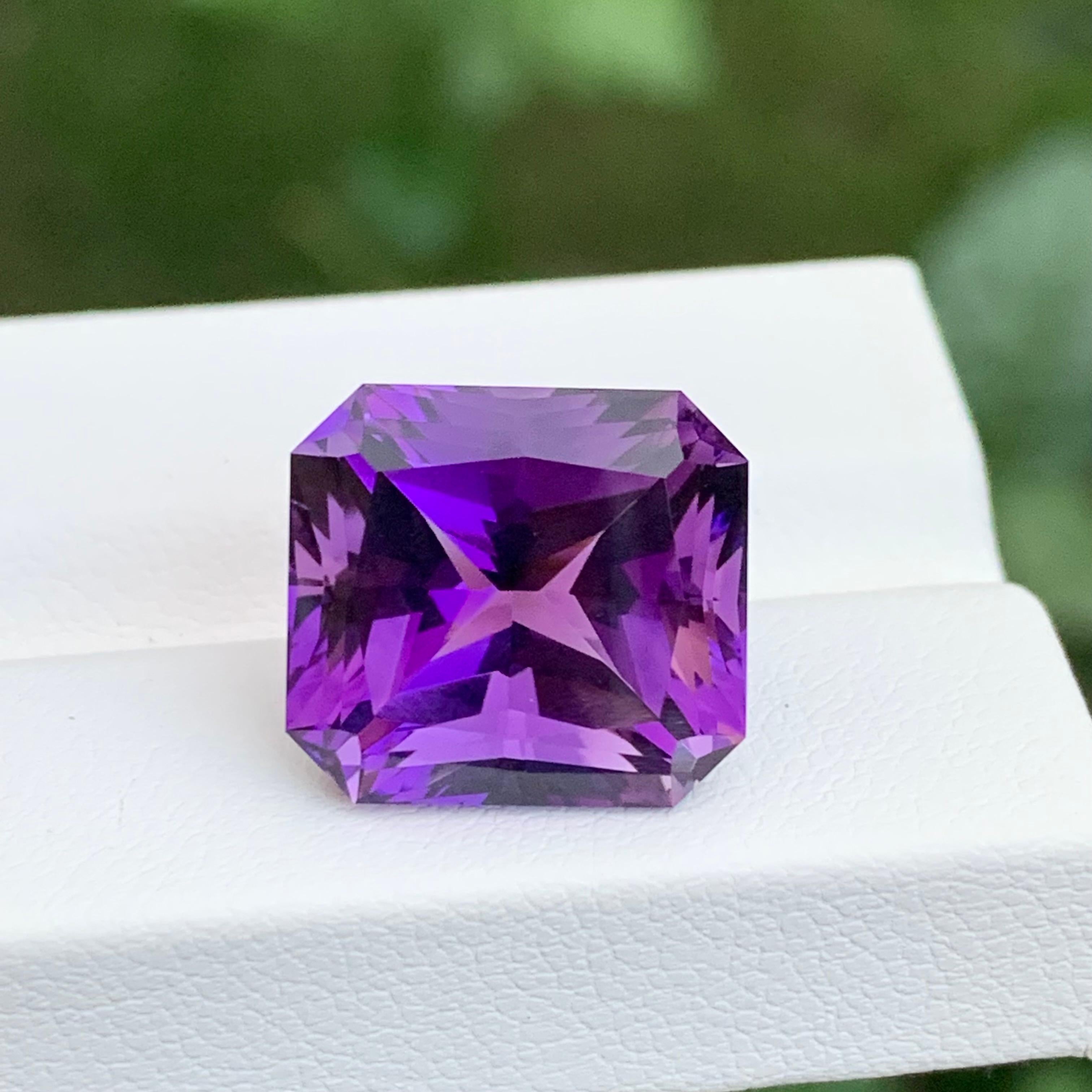 12 Carat Natural Loose Deep Purple Amethyst Emerald Shape Gemstone For Sale 3