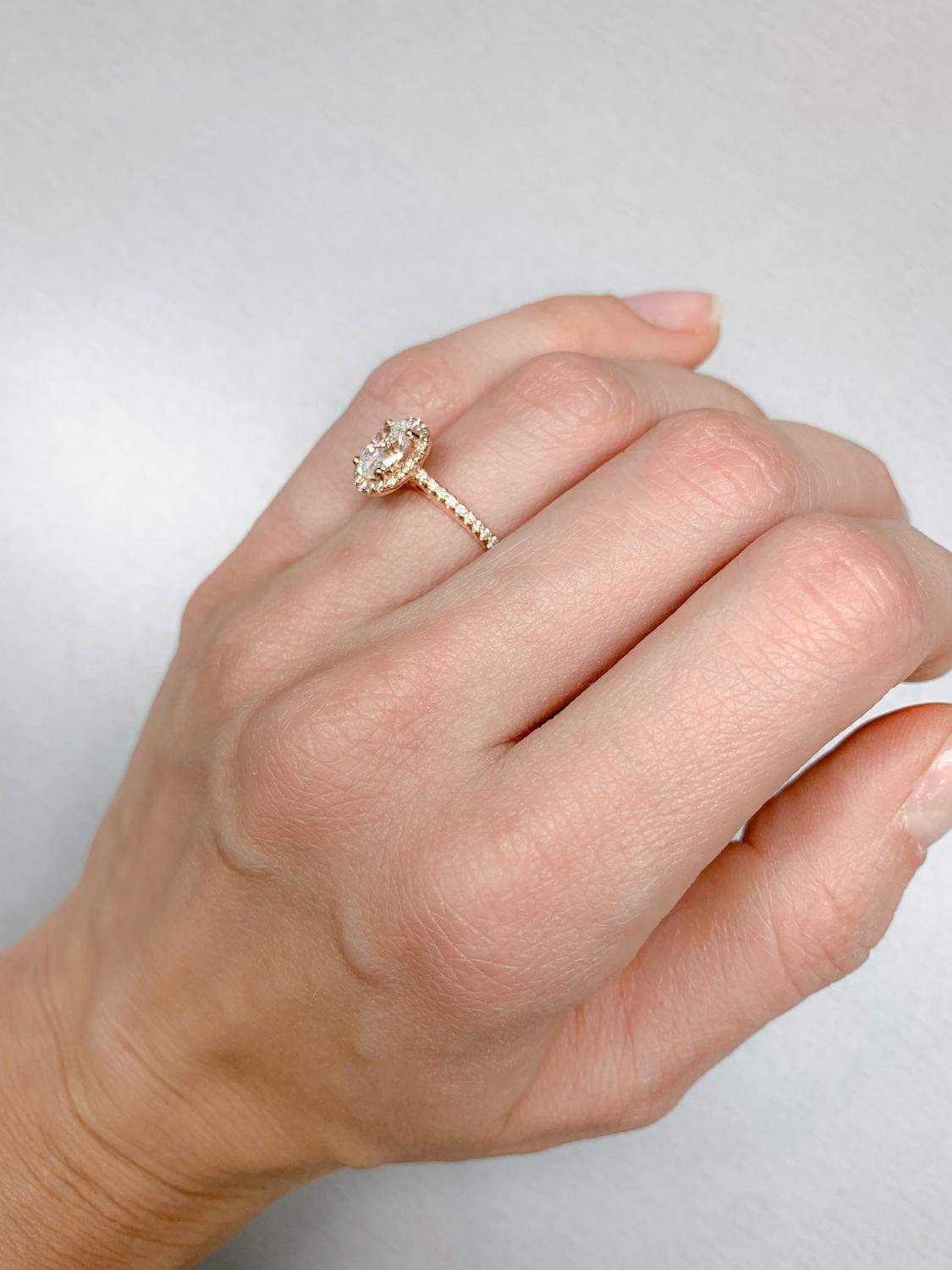 1.2 Carat Oval Diamond Halo Ring Set in Rose Gold For Sale 3
