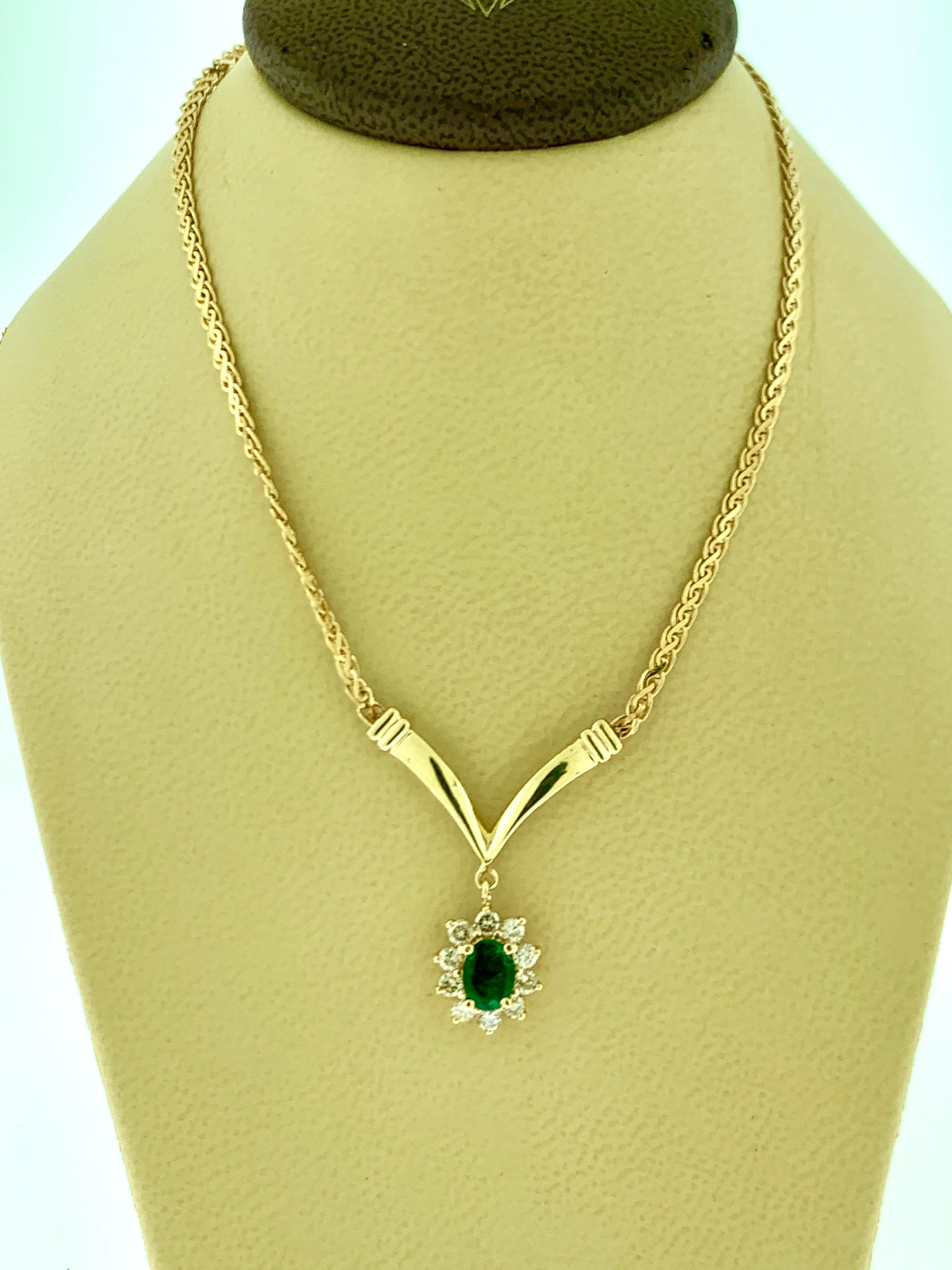 1.2 Carat Oval Shape Emerald & .5 Carat Diamond Necklace in 14 Karat Yellow Gold In New Condition In New York, NY