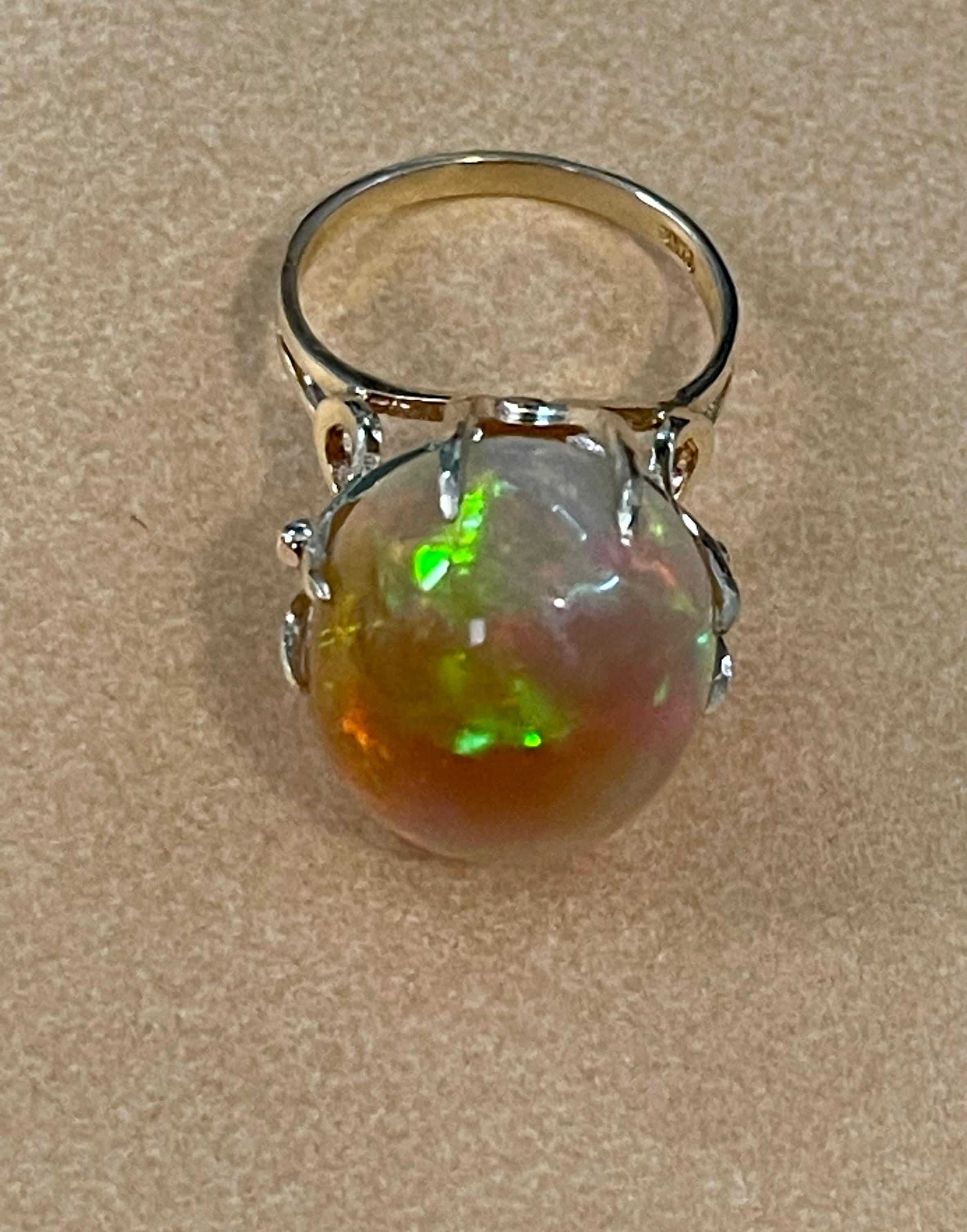 12 Carat Oval Shape Ethiopian Opal Cocktail Ring 14 Karat Yellow Gold For Sale 6