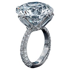 12 Carat Round Brilliant Statement Type IIa  / D color FL/IF Diamond Ring
