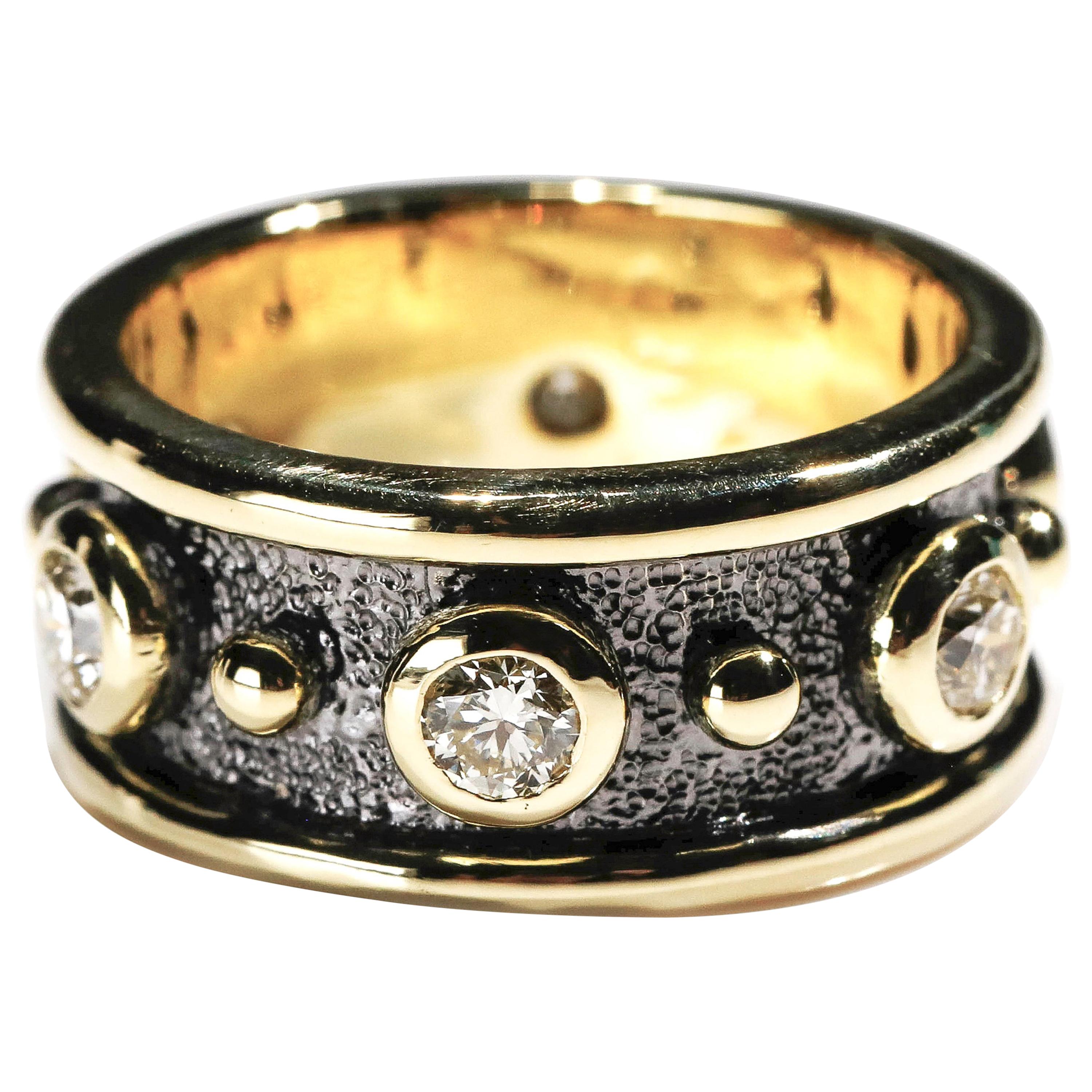 1.2 Carat Round Cut Diamond 18 Karat Yellow Gold Full Band Ring US Size 7 For Sale