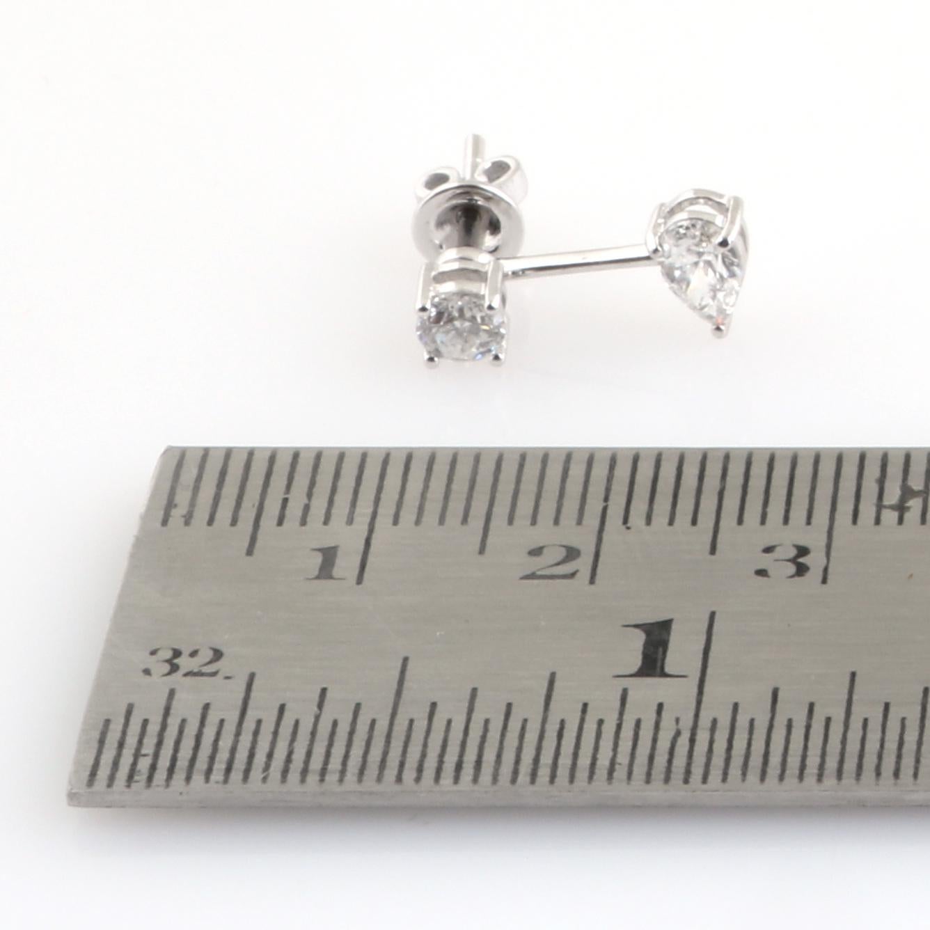 Modern 1.2 Carat SI/HI Diamond Jacket Earrings in 18 Karat White Gold Gift for Her For Sale