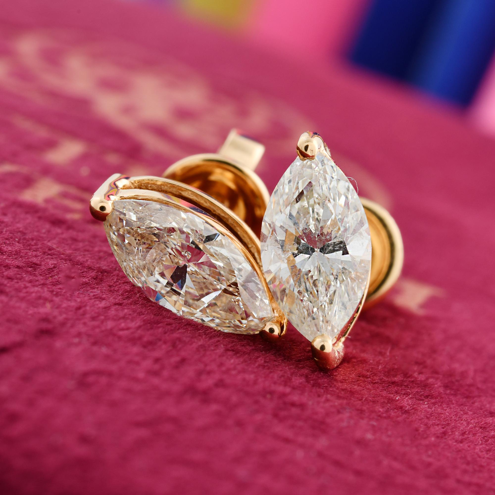 Codice articolo :- SEE-11284
Peso lordo :- 1.78 gm
Oro giallo 18k Peso :- 1,54 gm
Peso del diamante :- 1.21 Ct. (DIAMANTE DI PUREZZA MEDIA SI1-SI2 E COLORE H-I)
Dimensioni degli orecchini :- 10 mm circa.
taglie
.....................
Possiamo
