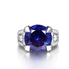 12 Carat Tanzanite Ring 18 Karat White Gold
