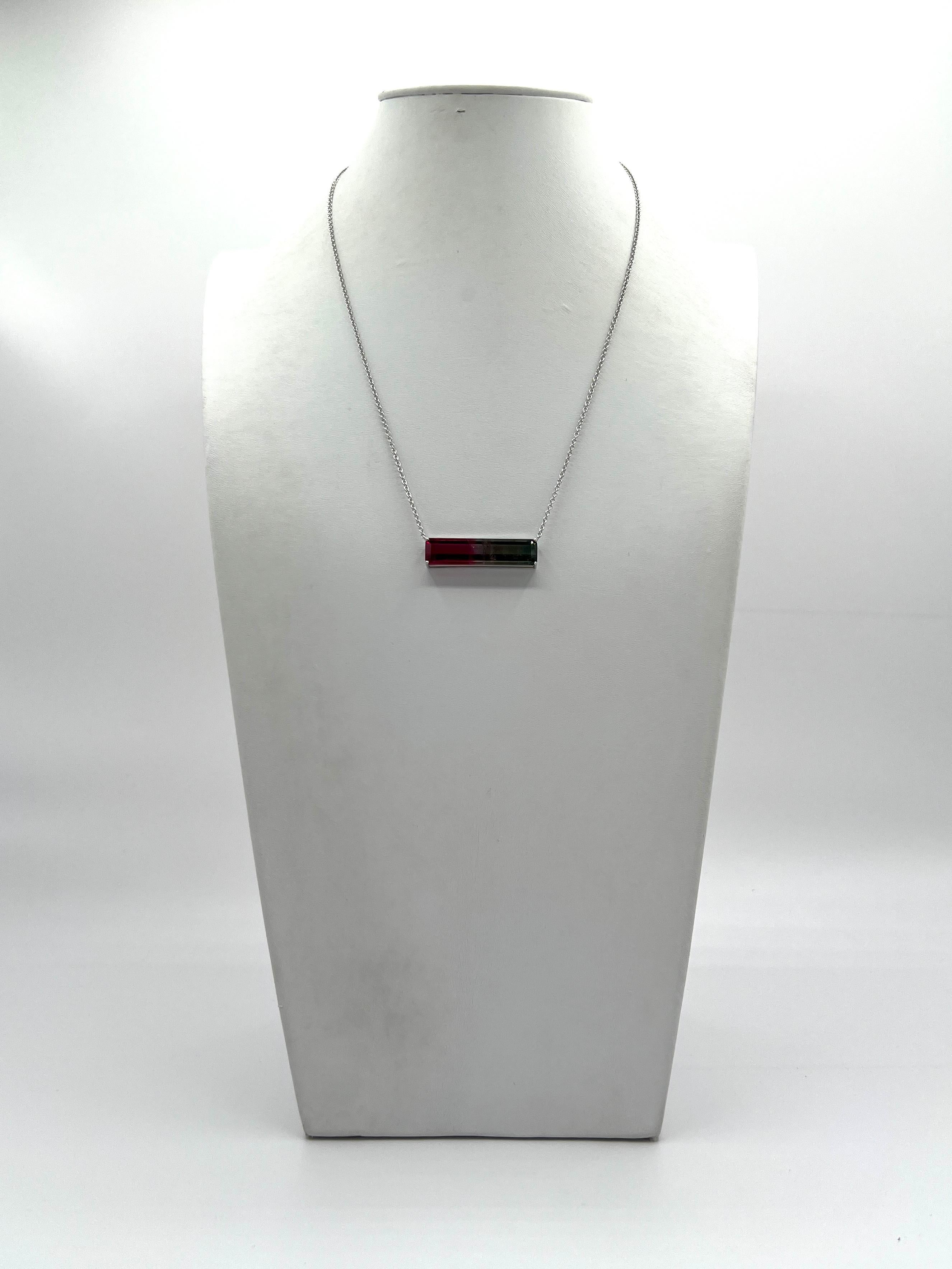 12 Carat Watermelon Rectangular Tourmaline Necklace in 18K White Gold In New Condition For Sale In Los Angeles, CA