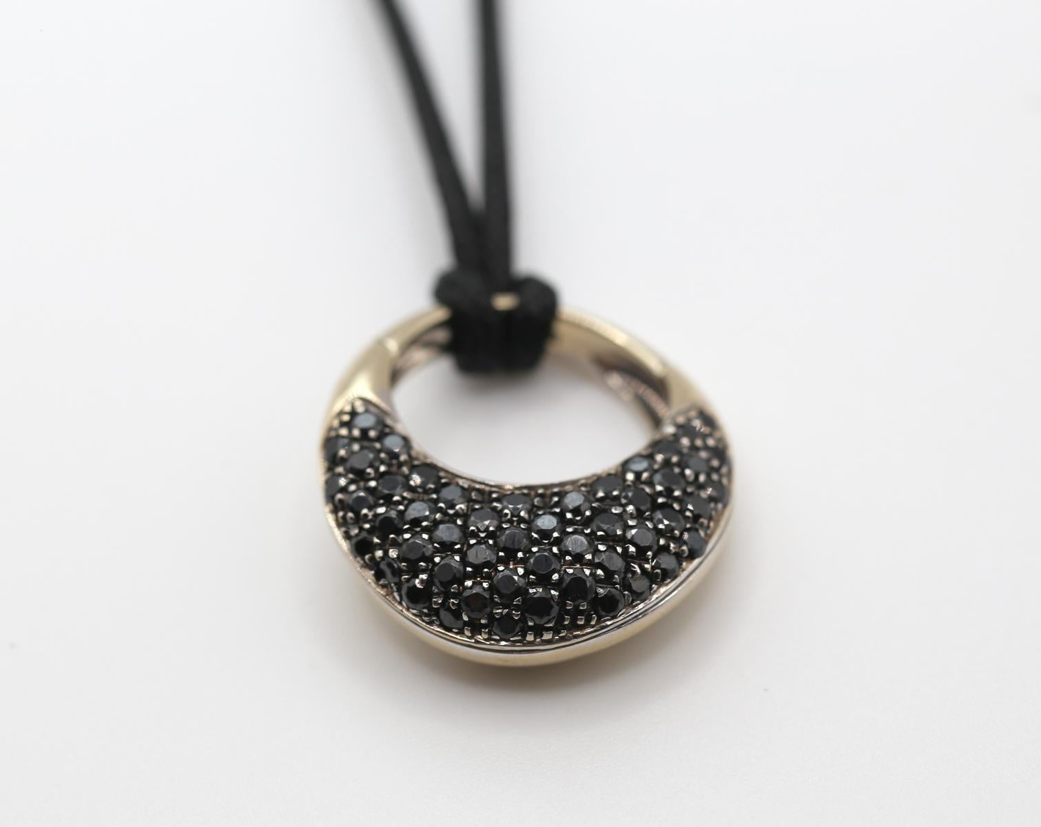 1.2 Carats Black Diamonds Pendant, 1990 For Sale 2