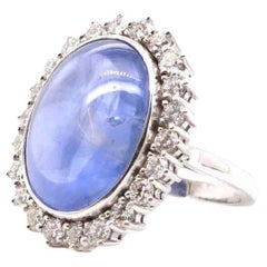  12 carats Ceylon cabochon sapphire ring in platinum