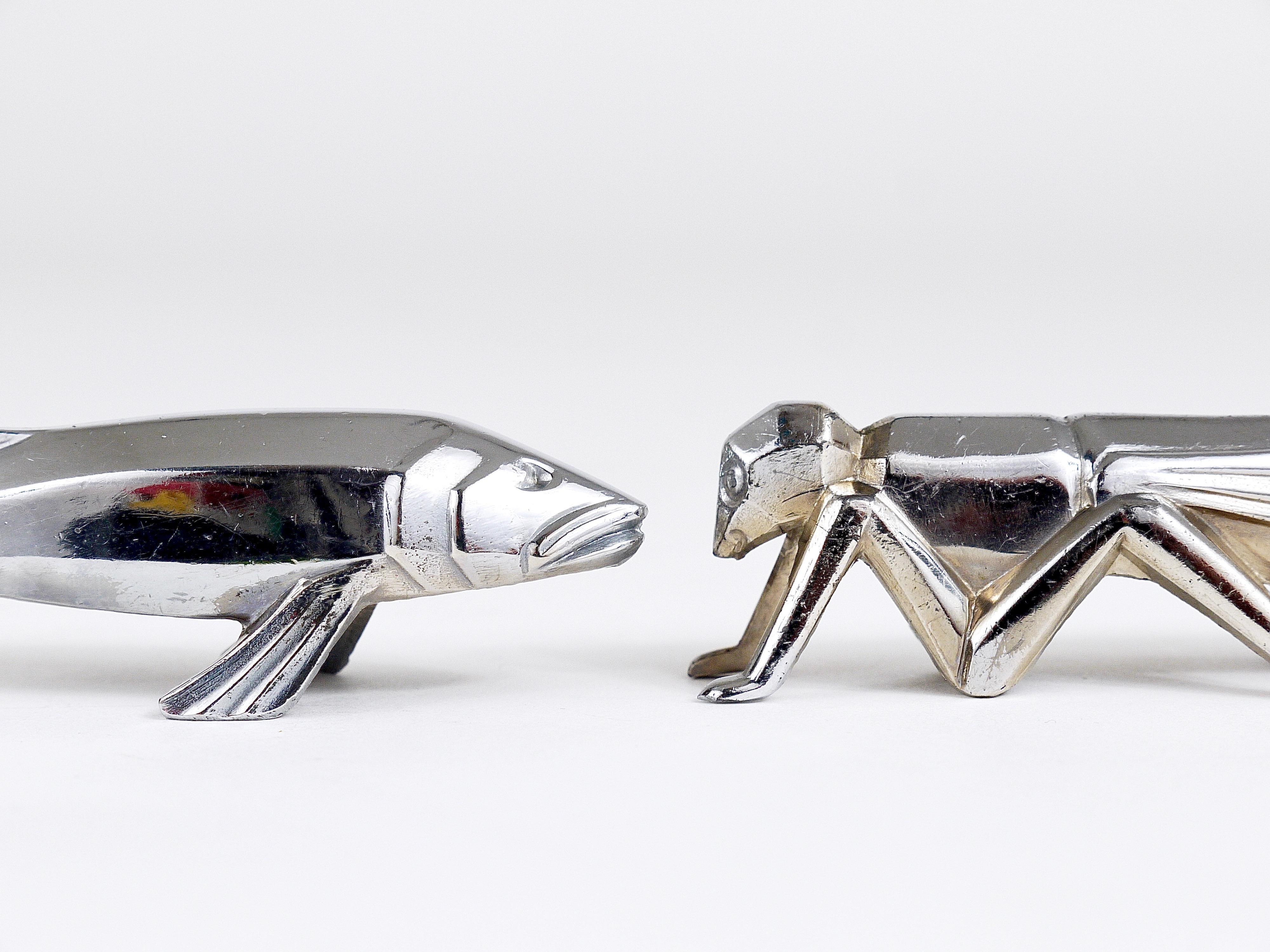 Mid-20th Century 12 Charming Art Deco Animal Sculpture Nickel-Plated Knife Rests, France, 1930s