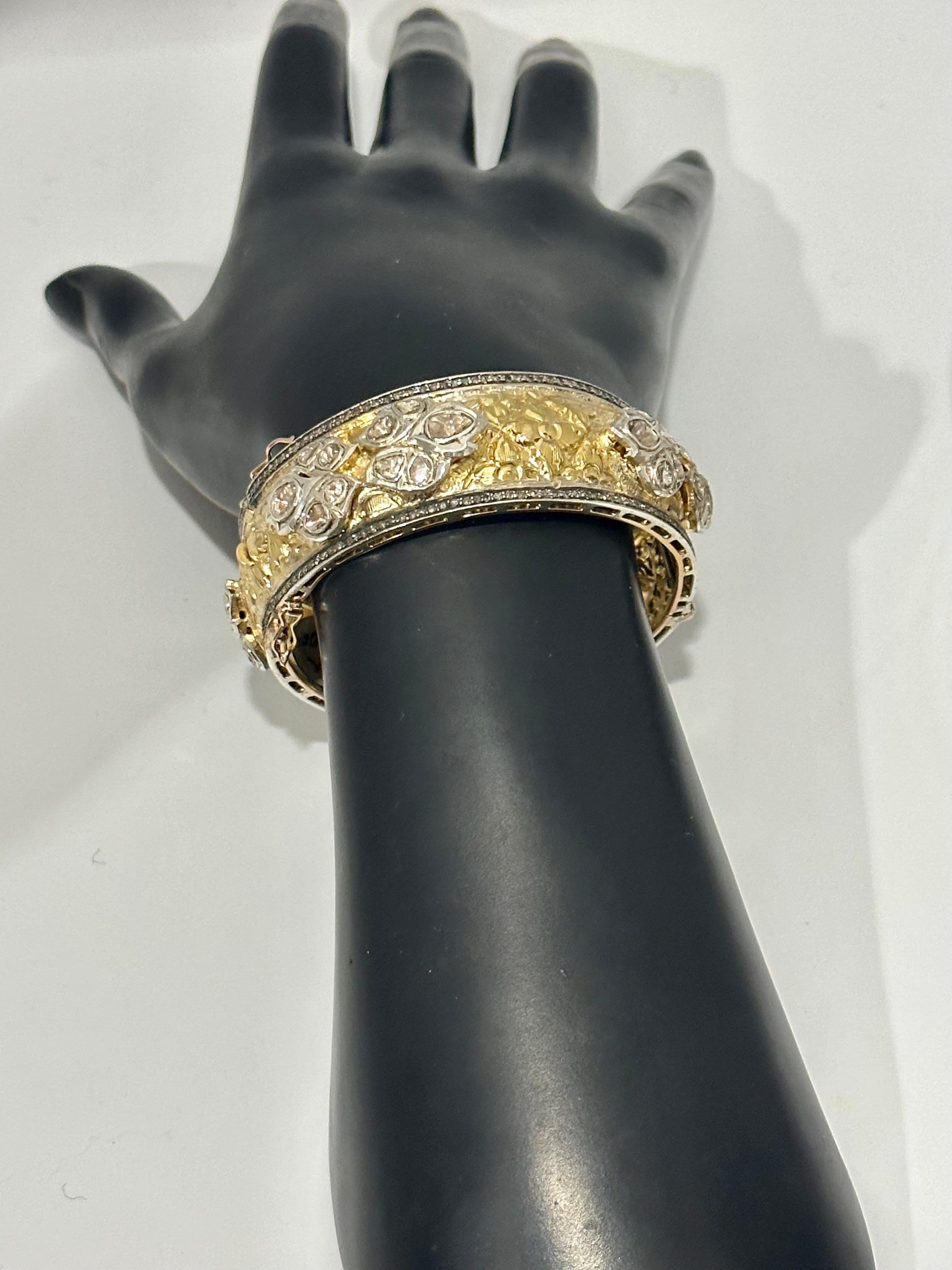 12 Ct Big Diamond Polki Bangle /Bracelet in 18 Kt Yellow Gold & Silver 53 Gm 5