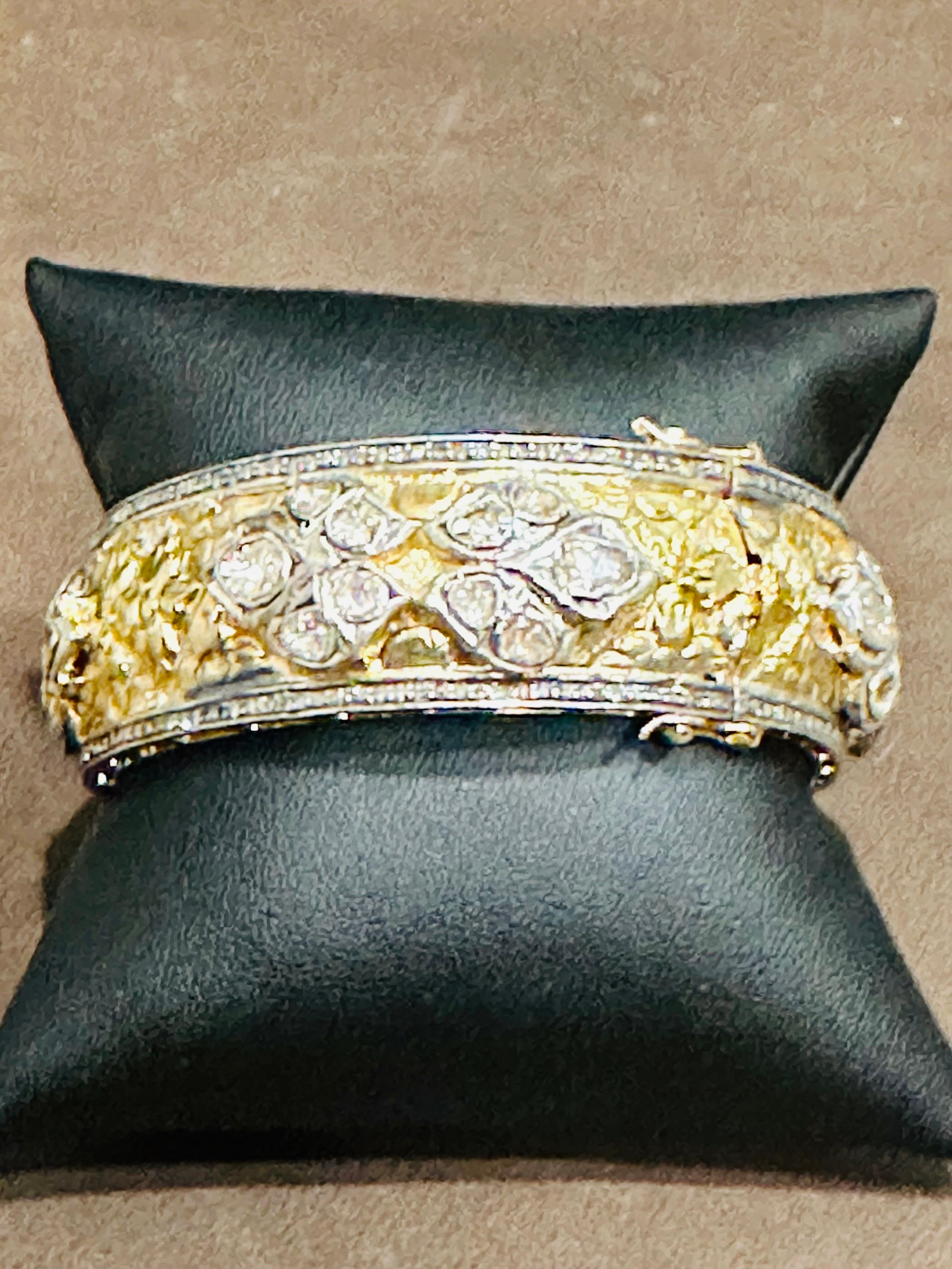 12 Ct Big Diamond Polki Bangle /Bracelet in 18 Kt Yellow Gold & Silver 53 Gm 9