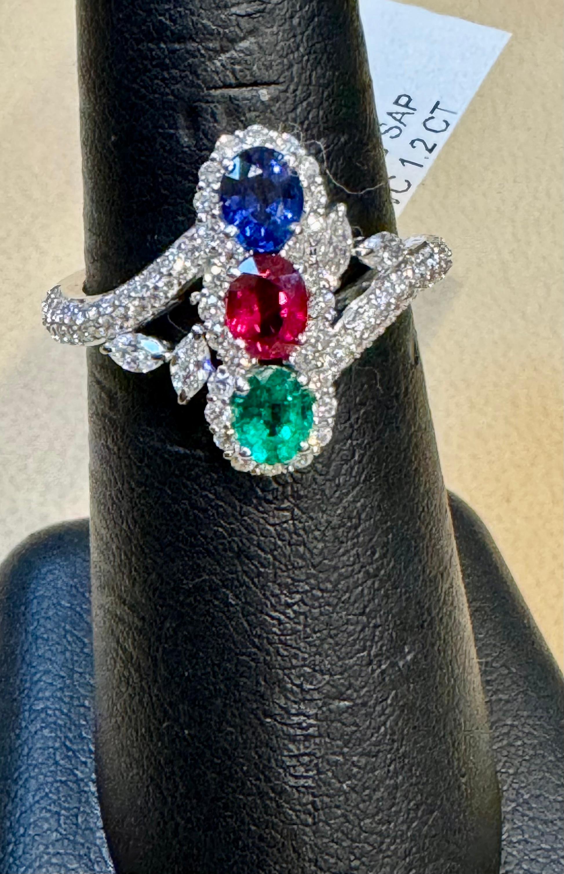 Women's 1.2 Ct Fine Natural Emerald Ruby & Sapphire + 1.5 Ct Diamond 18 KWG  Ring S 7 For Sale