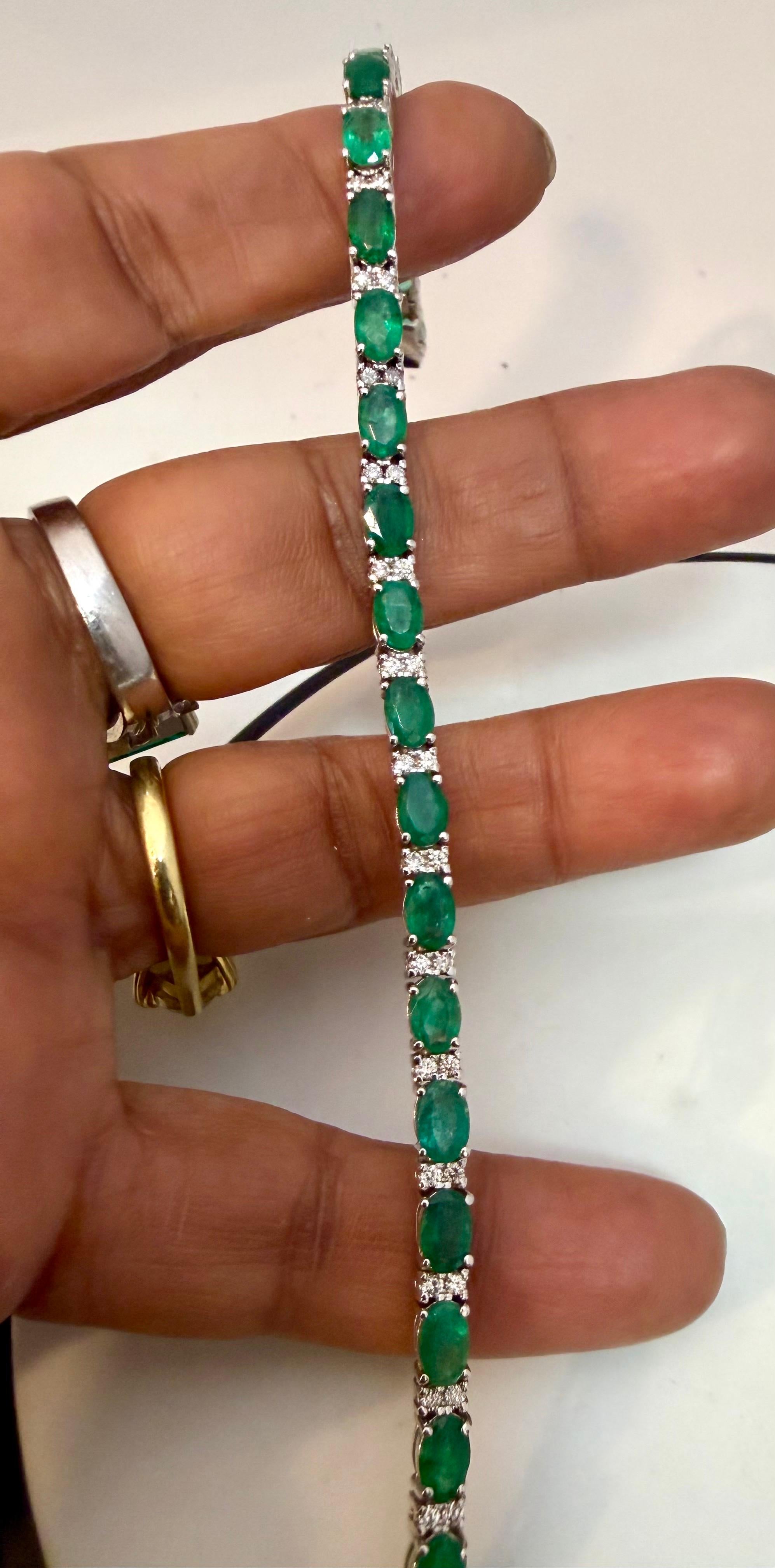 12 Quilates Esmeralda Brasileña Natural y Diamantes Brazalete de Tenis 14 Kilates BLANCO  Oro en venta 15