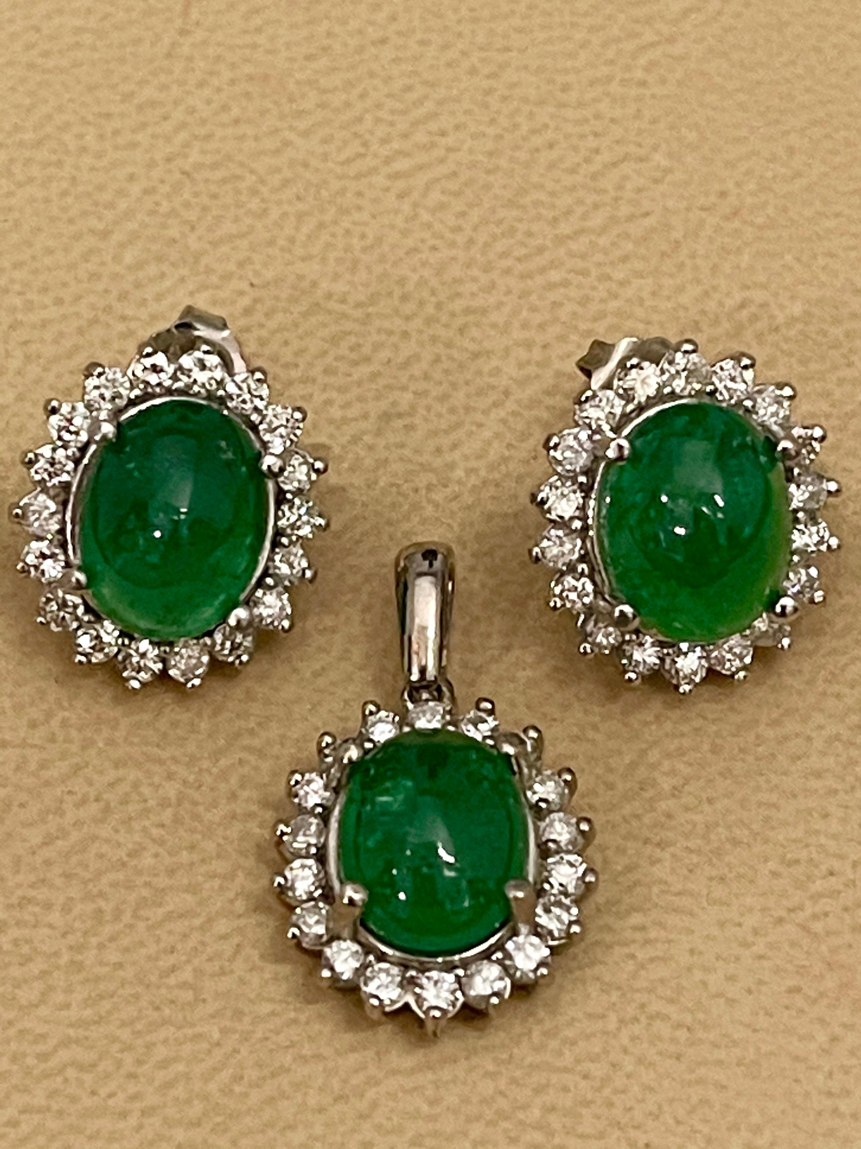 12 Ct Natural Emerald Zambia Cabochon & Diamond Stud Earring 14 Karat White Gold For Sale 6