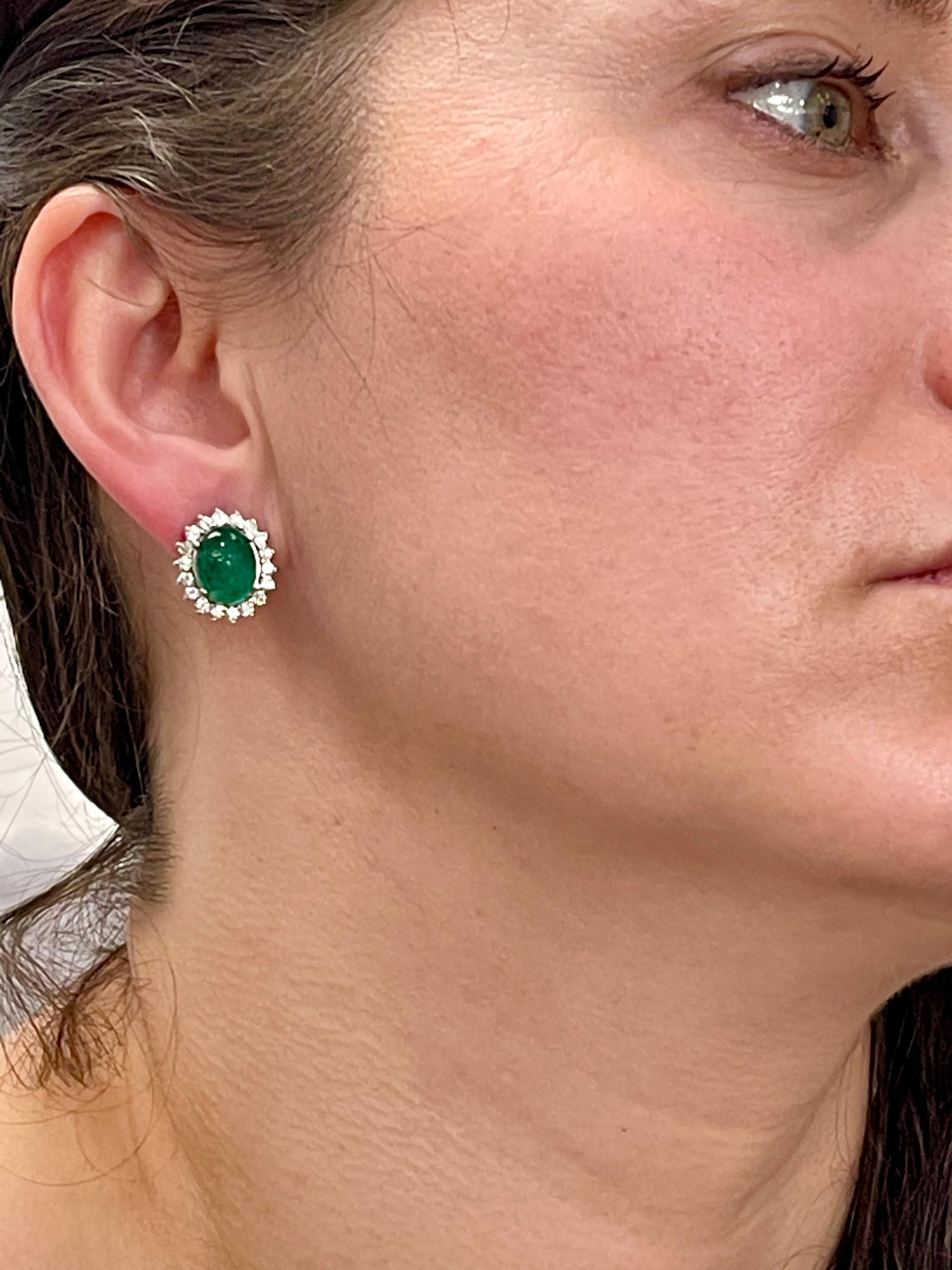 12 Ct Natural Emerald Zambia Cabochon & Diamond Stud Earring 14 Karat White Gold For Sale 8