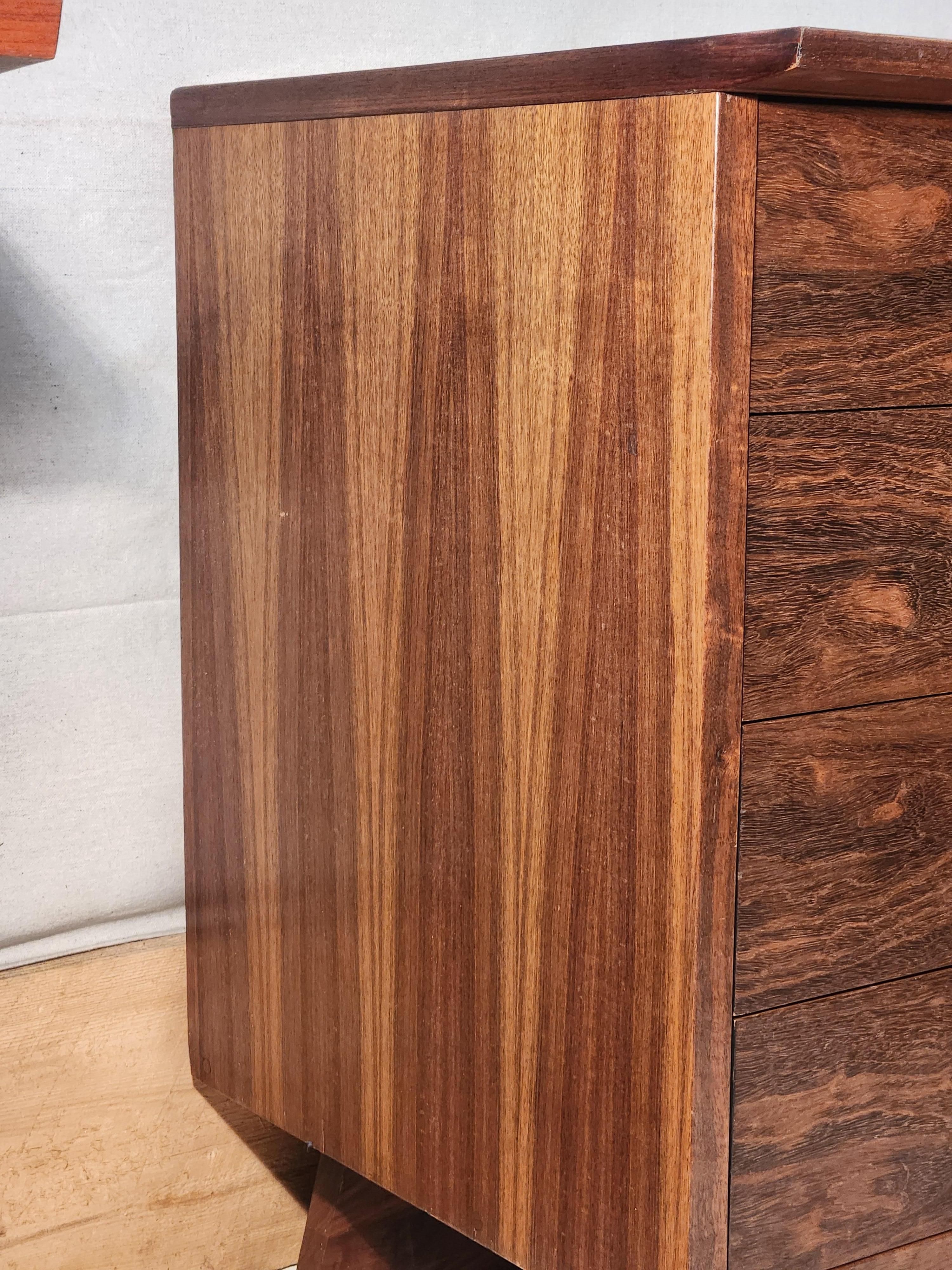 20ième siècle Commode 12 tiroirs George Nakashima Origins Widdicomb 1959 en vente