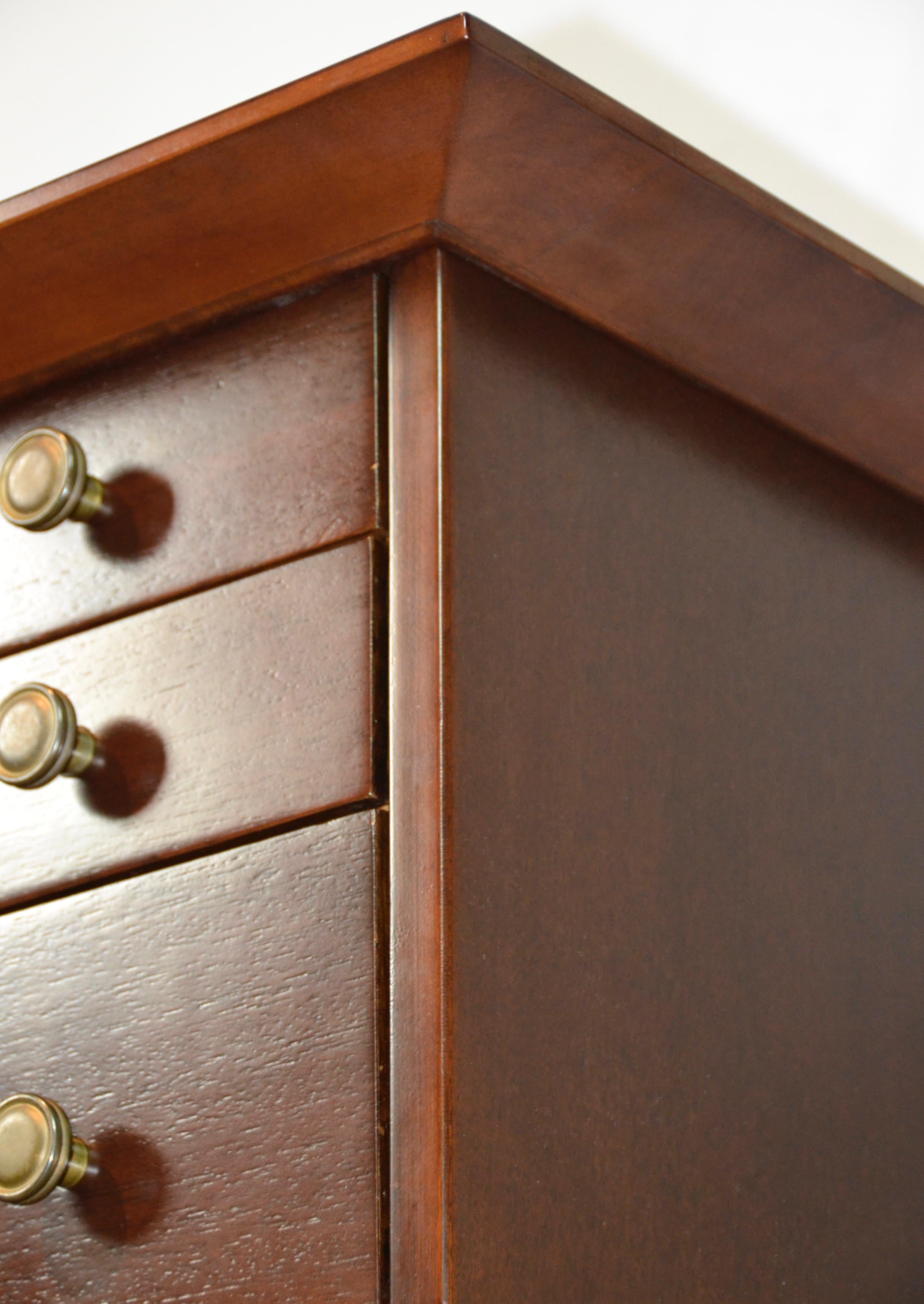 Mid-20th Century 12 Drawer Mahogany Dresser C. G. Kimerly Widdicomb, circa 1946 For Sale