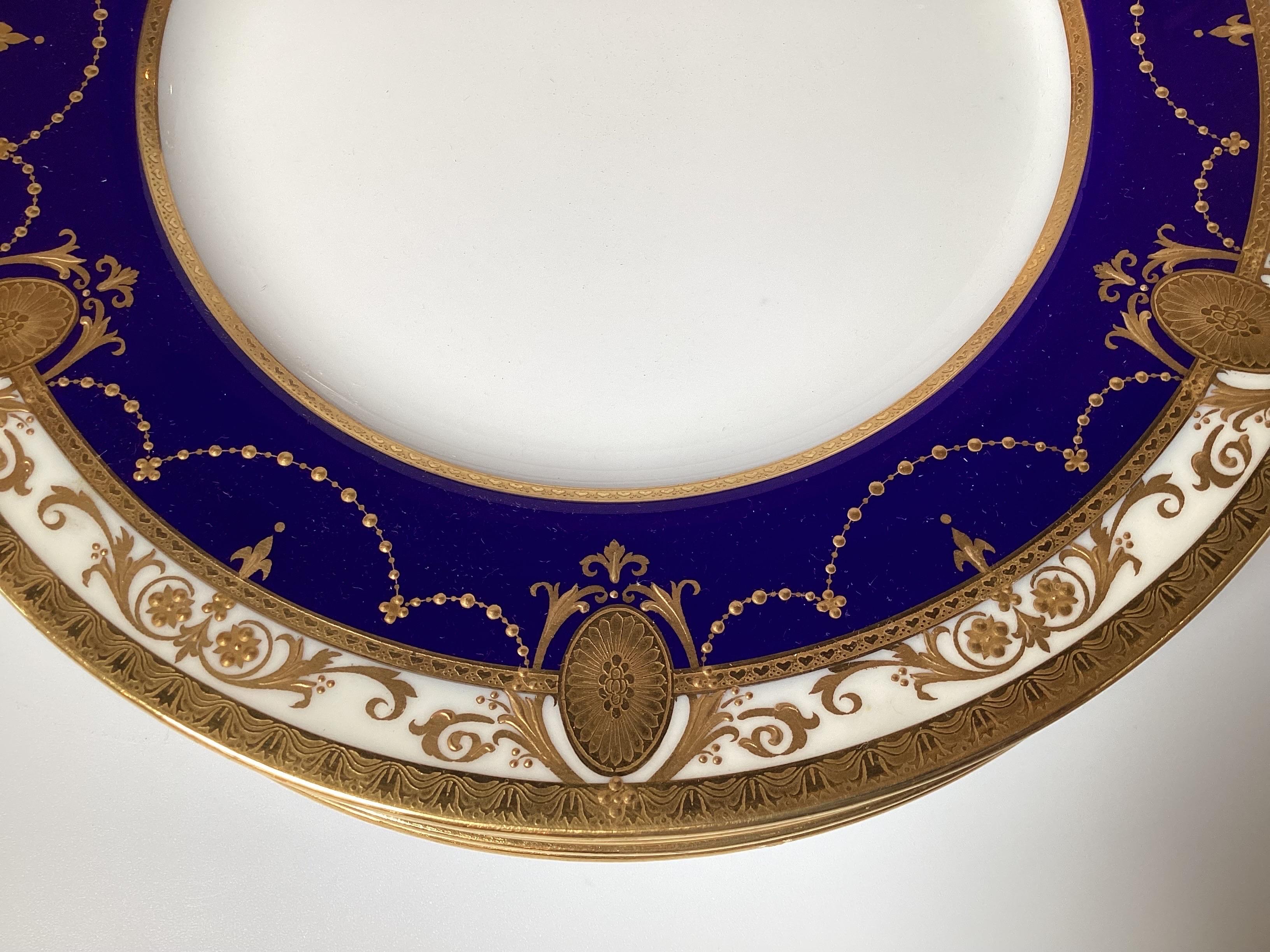 12 Edwardian Raised Cobalt and Gilt Dinner Plates By Minton England, Circa 1905 In Excellent Condition In Lambertville, NJ
