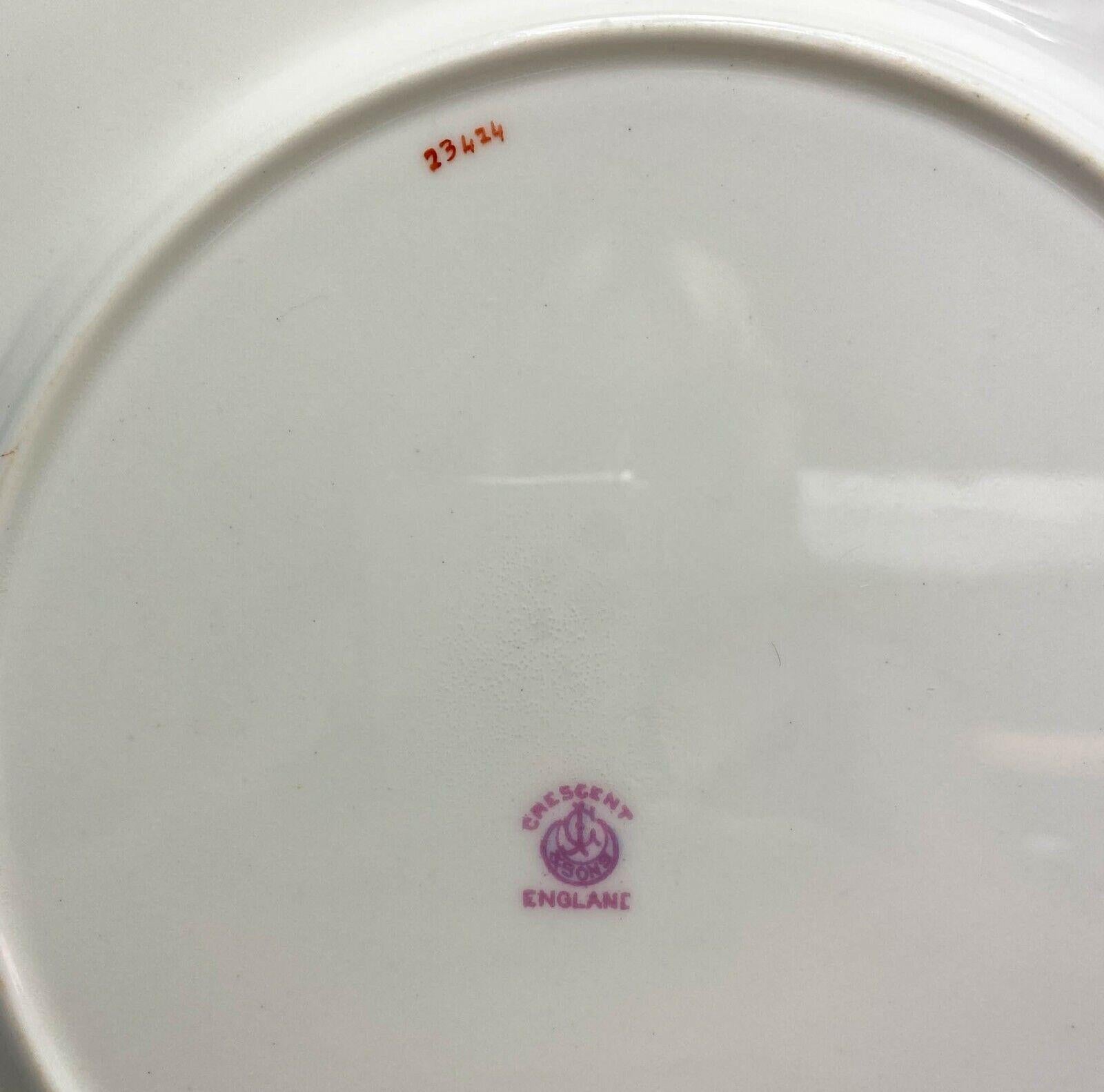 Gilt 12 English George Jones Crescent Dinner Plates w/ Enamel Flower Band, c1920 For Sale