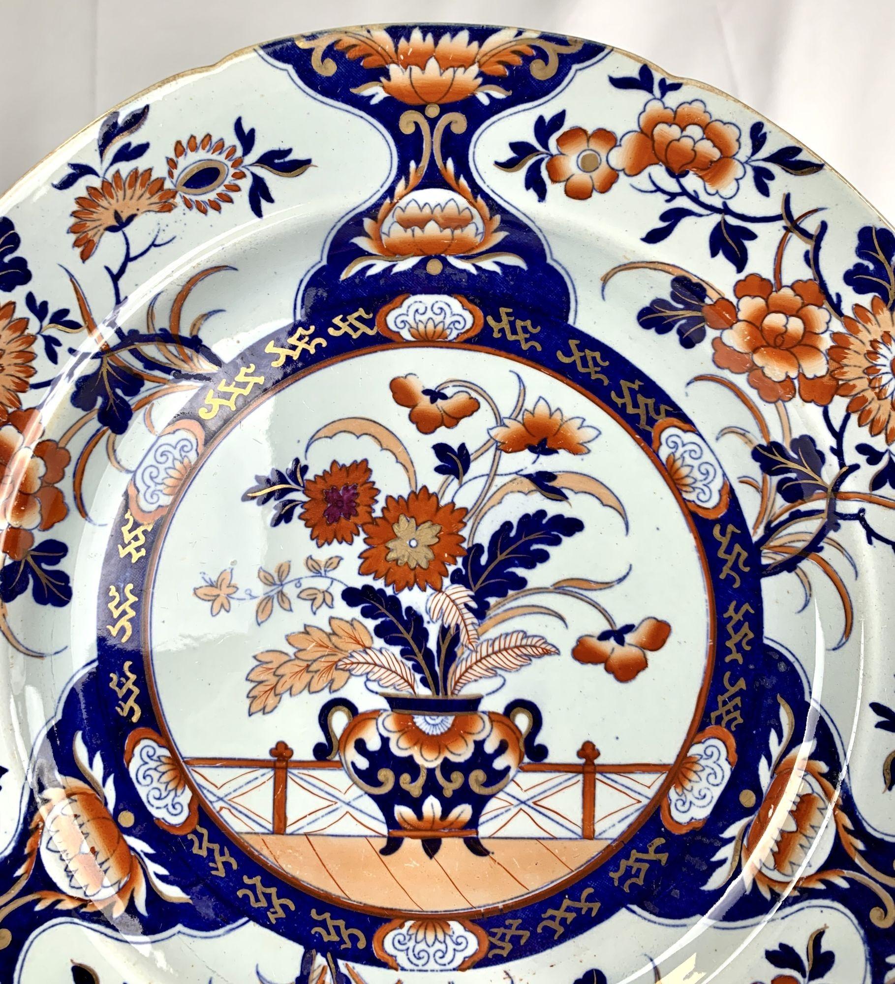 19th Century Imari Plates Dinner Service for Twelve with Salad and Bread & Butter England 